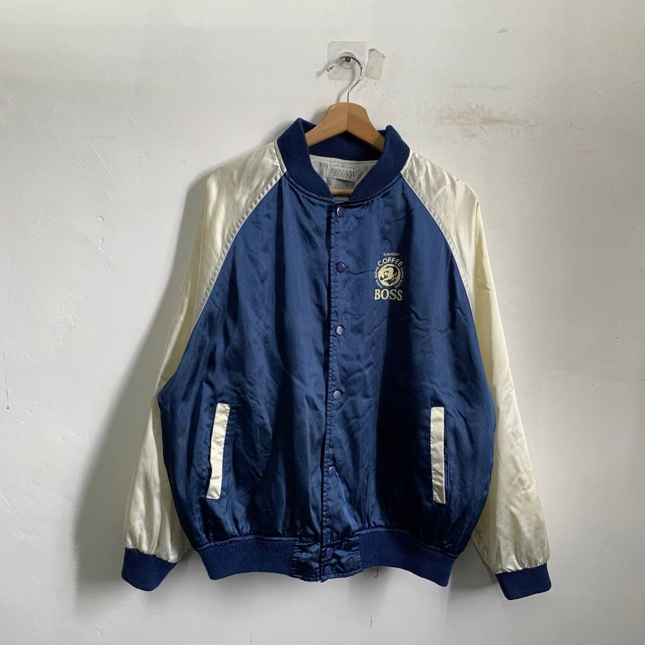 Japanese Brand Vintage SUNTORY COFFE BOSS varsity Jacket Size US L / EU 52-54 / 3 - 2 Thumbnail