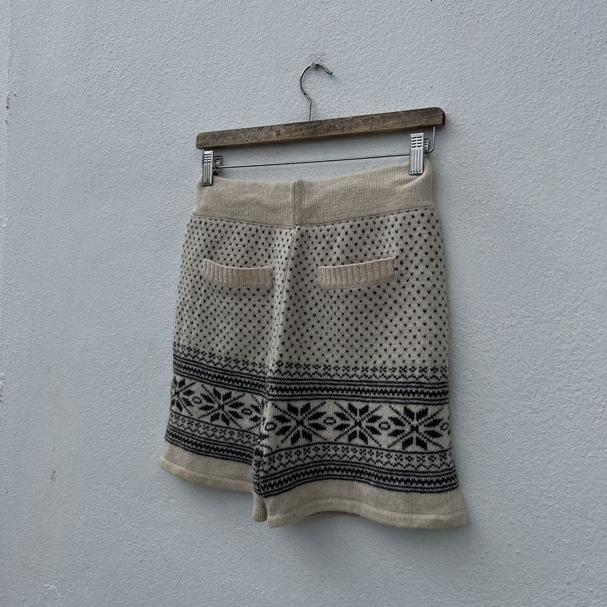 Beams Plus RARE SHORT PANTS BEAMS BOY NAVAJO DESIGN Size US 28 / EU 44 - 7 Thumbnail
