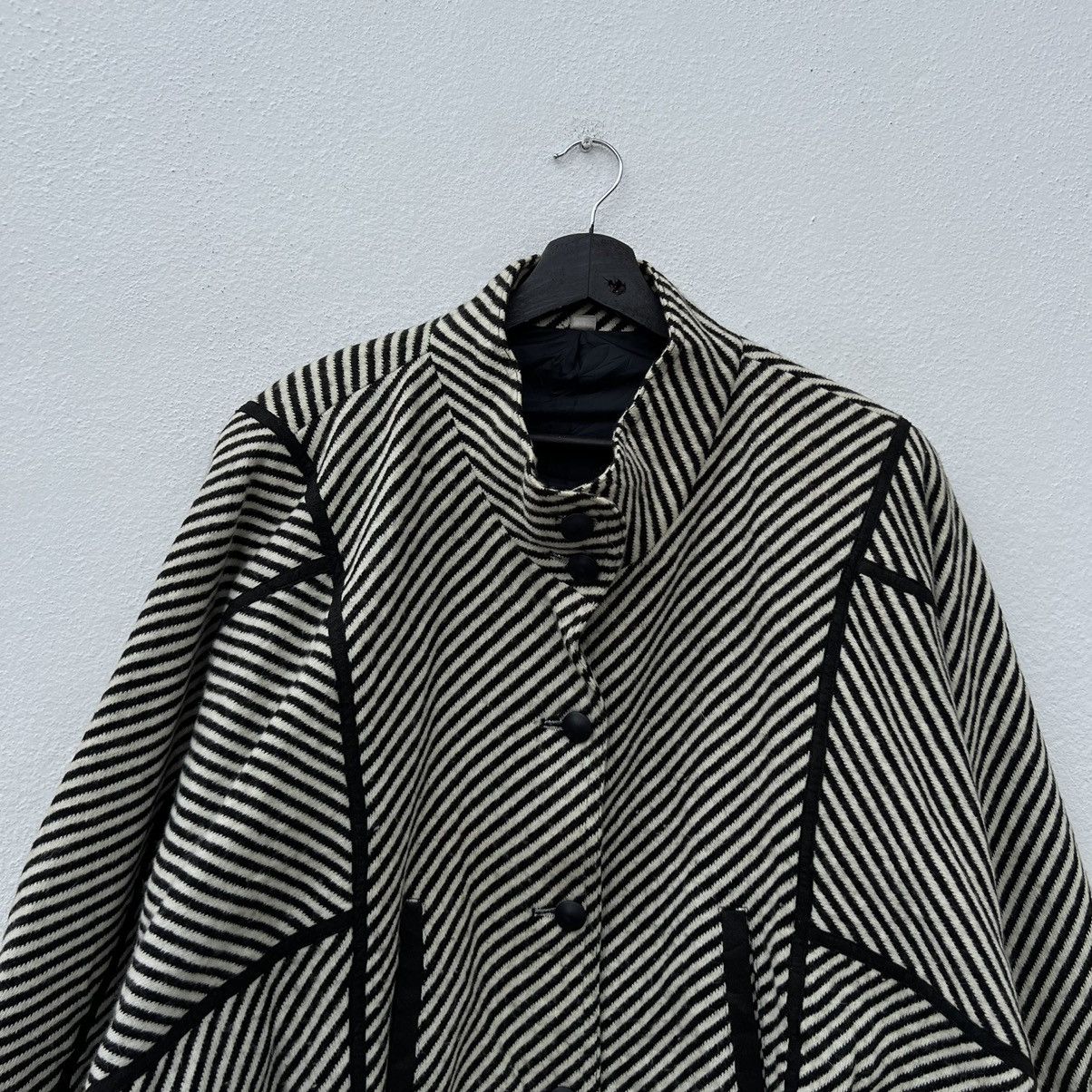 Japanese Brand VINTAGE BOMBER JACKET JAPANESE BRAND HERRINGBONE STRIPED Size US M / EU 48-50 / 2 - 3 Thumbnail