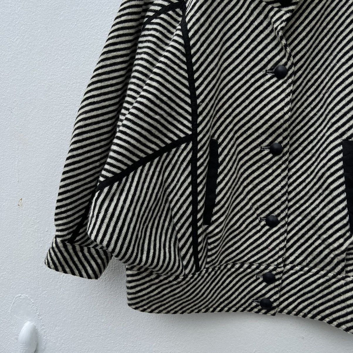 Japanese Brand VINTAGE BOMBER JACKET JAPANESE BRAND HERRINGBONE STRIPED Size US M / EU 48-50 / 2 - 4 Thumbnail