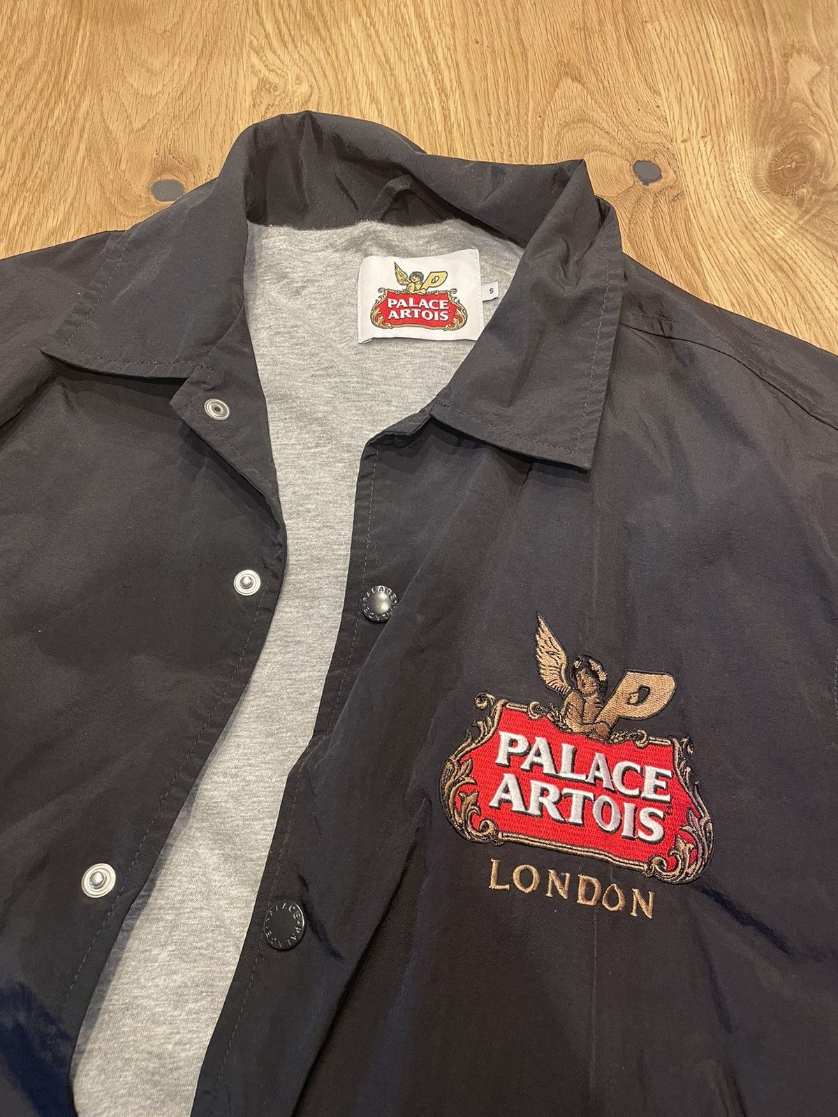 Palace PALACE X STELLA ARTOIS Coach Jacket | Grailed