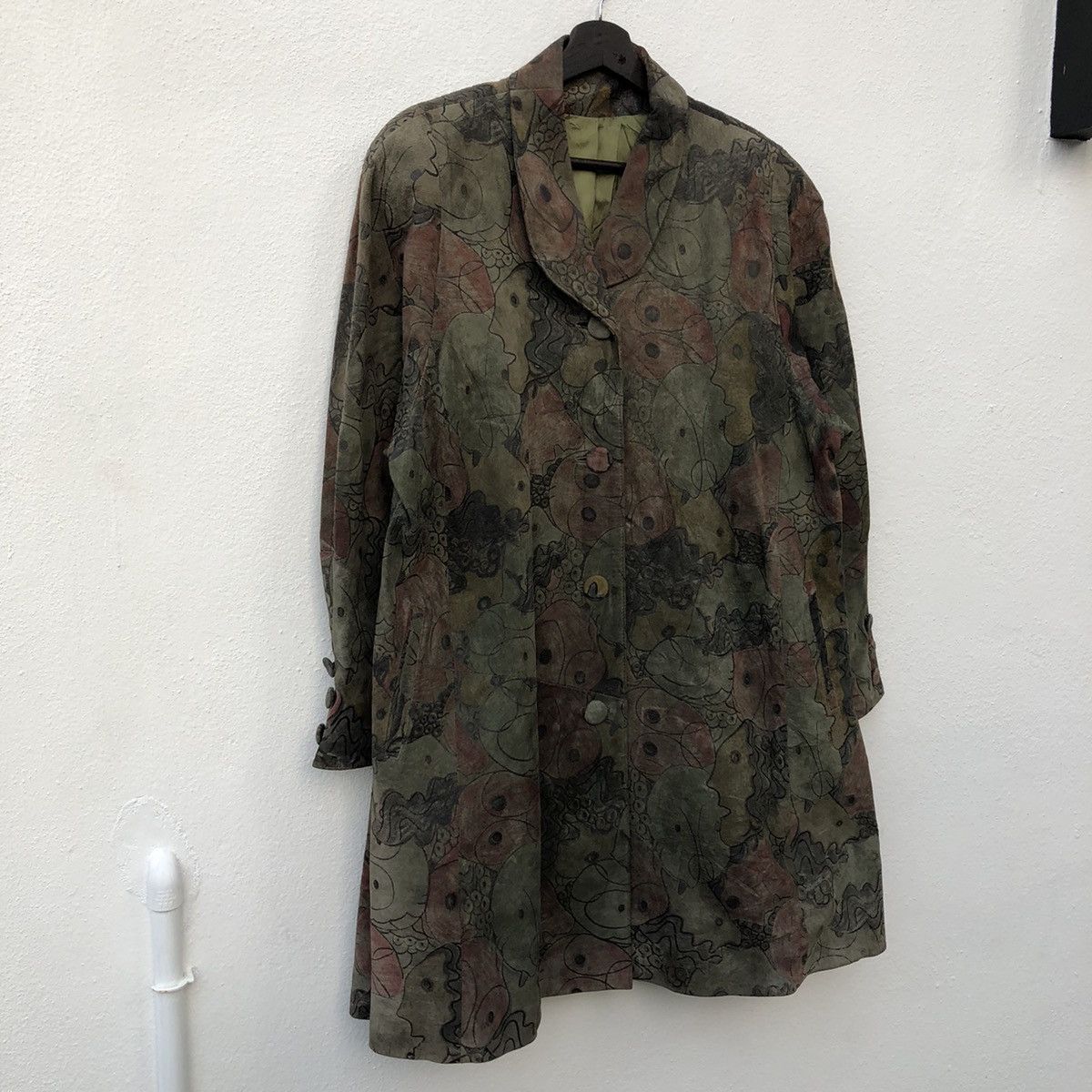 Japanese Brand VINTAGE LEATHER JACKET FLOWER FLORAL FULL PRINT LONG JACKET Size US M / EU 48-50 / 2 - 5 Thumbnail