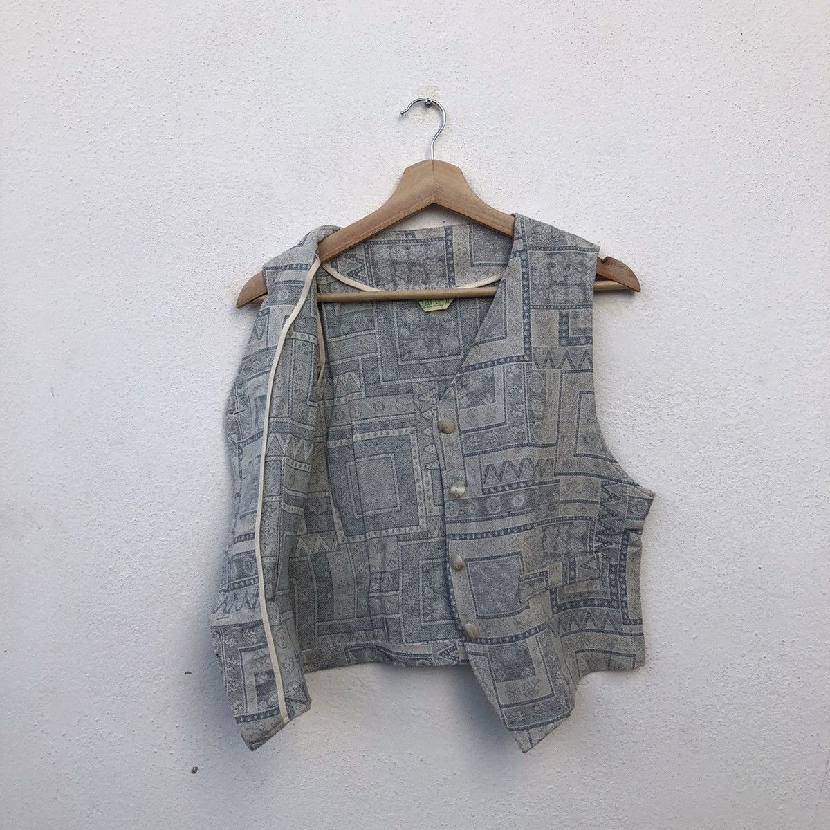 Japanese Brand PART II FASHION PLANNING VEST NAVAJO VINTAGE DESIGN Size US M / EU 48-50 / 2 - 8 Thumbnail