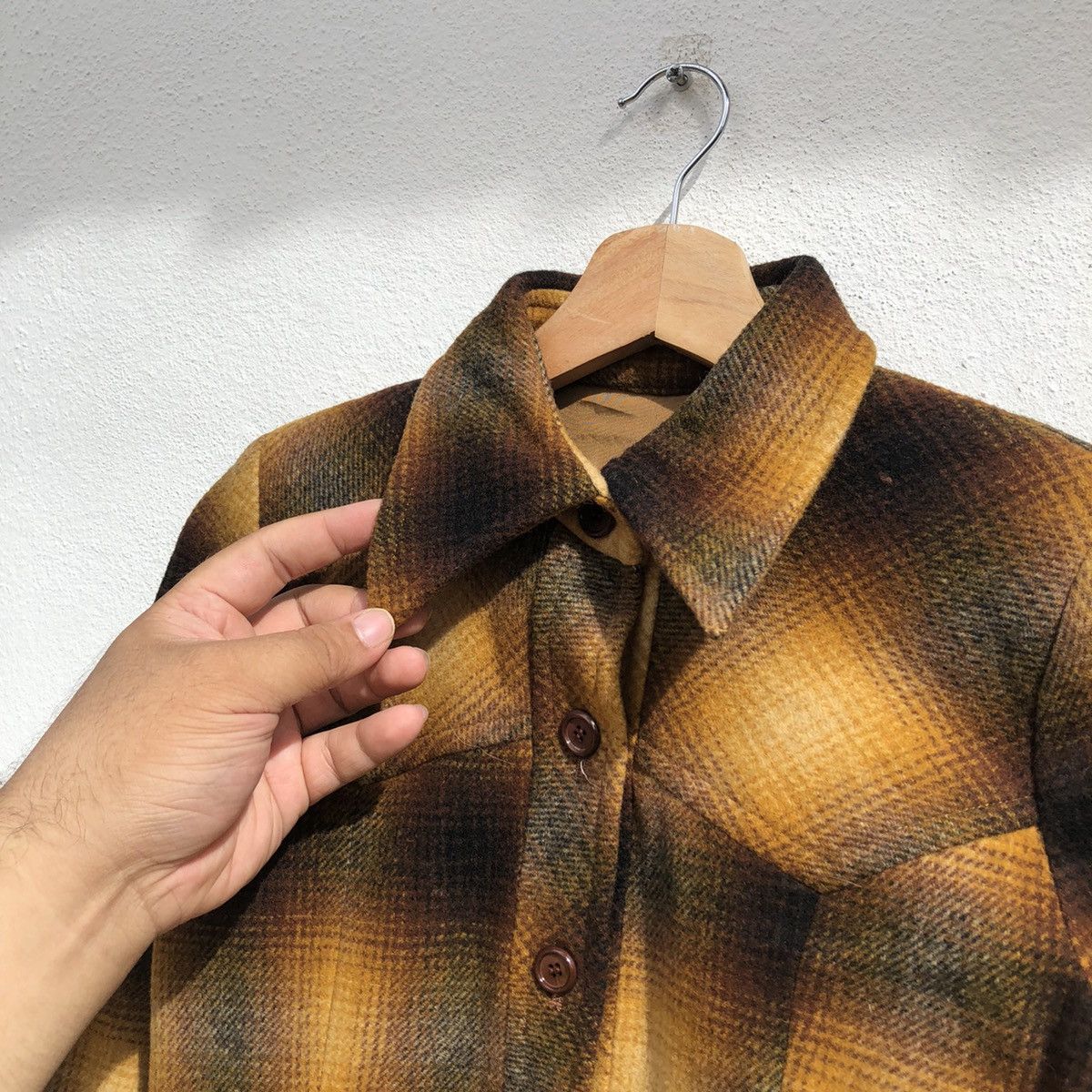 Japanese Brand VINTAGE CROPPED FLANNEL JACKET TARTAN DESIGN Size US S / EU 44-46 / 1 - 6 Thumbnail