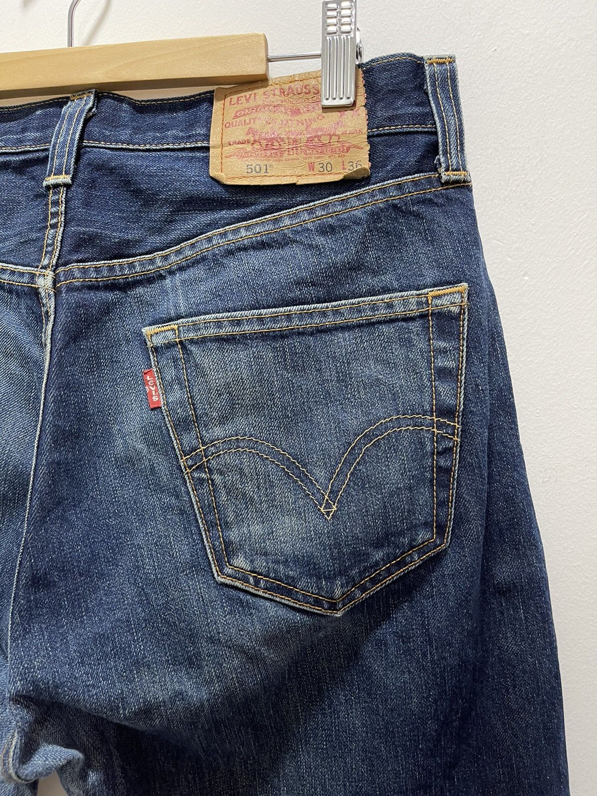 Levi's × Levi's Vintage Clothing LEVI’S 501 NON SELVEDGE RIPPED DISTRESSED DENIM JEANS Size US 31 - 2 Thumbnail