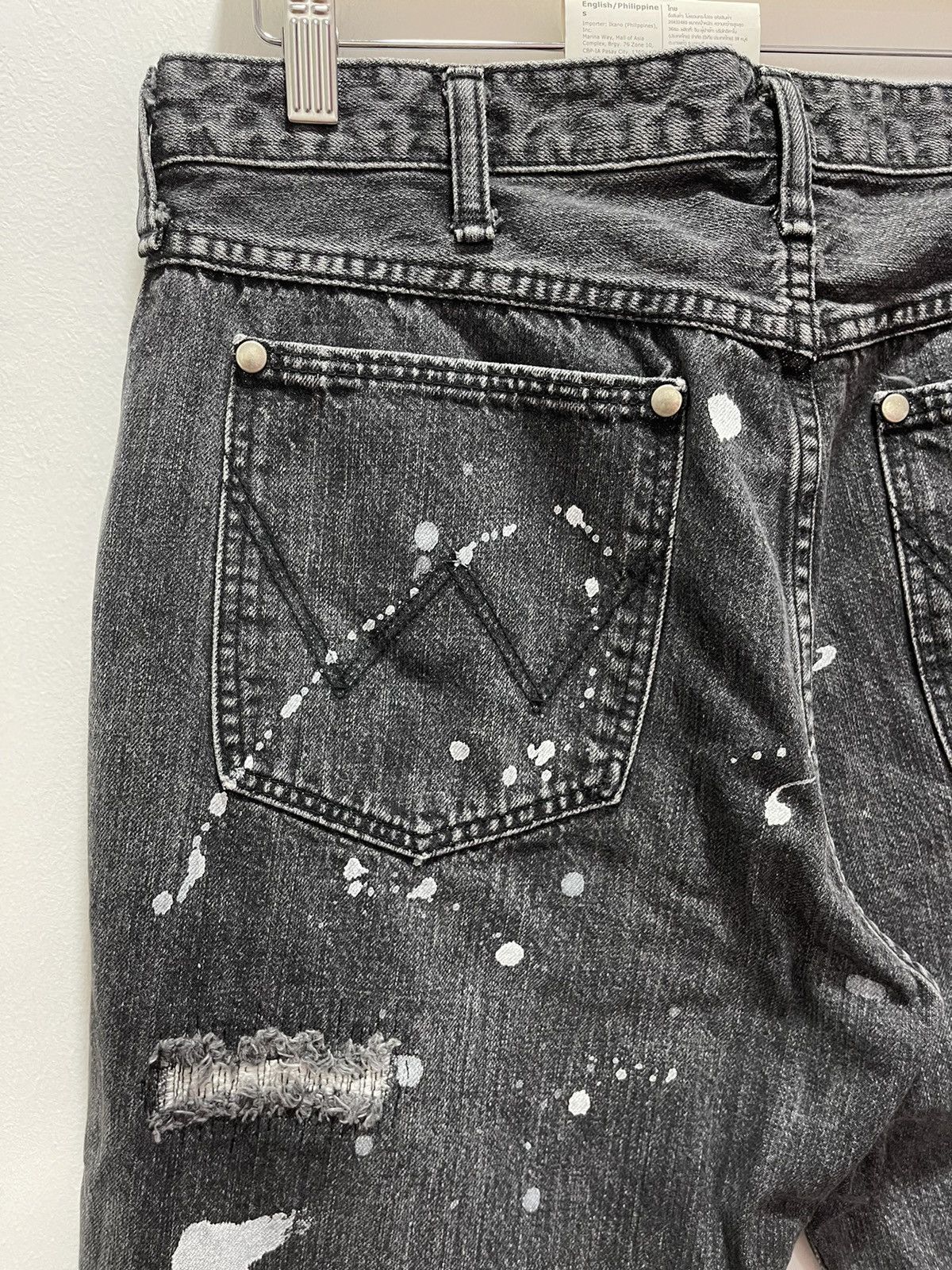 Japanese Brand VINTAGE WRENGLER PATCHWORK RIPPED SPLATTER PAINTS DISTRESSED Size US 32 / EU 48 - 13 Thumbnail
