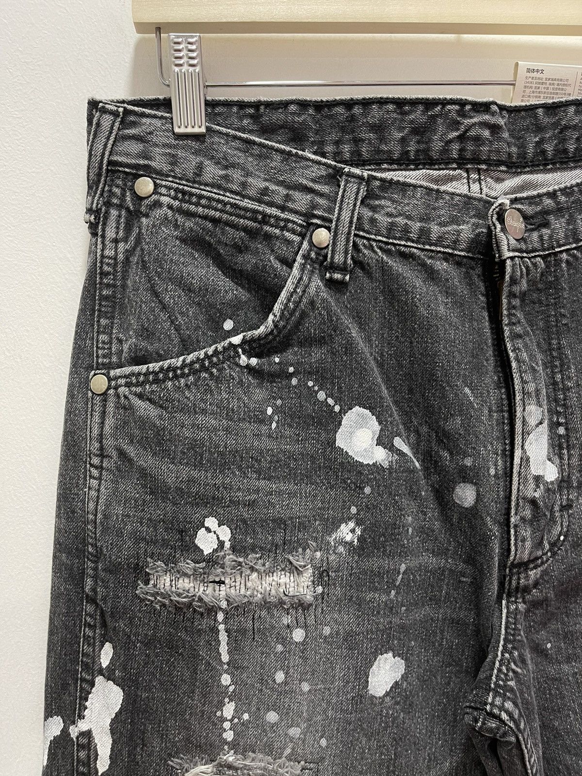 Japanese Brand VINTAGE WRENGLER PATCHWORK RIPPED SPLATTER PAINTS DISTRESSED Size US 32 / EU 48 - 4 Thumbnail