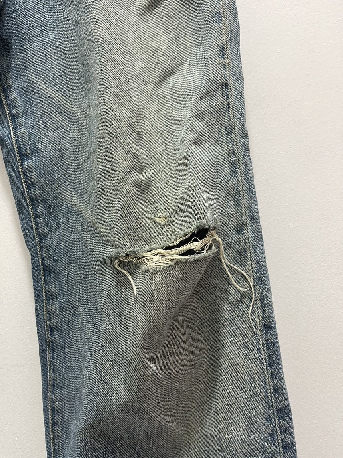 Earl Jeans VINTAGE EARL JEAN RIPS WASHED BLUE DISTRESSED DENIM Size US 30 / EU 46 - 6 Thumbnail