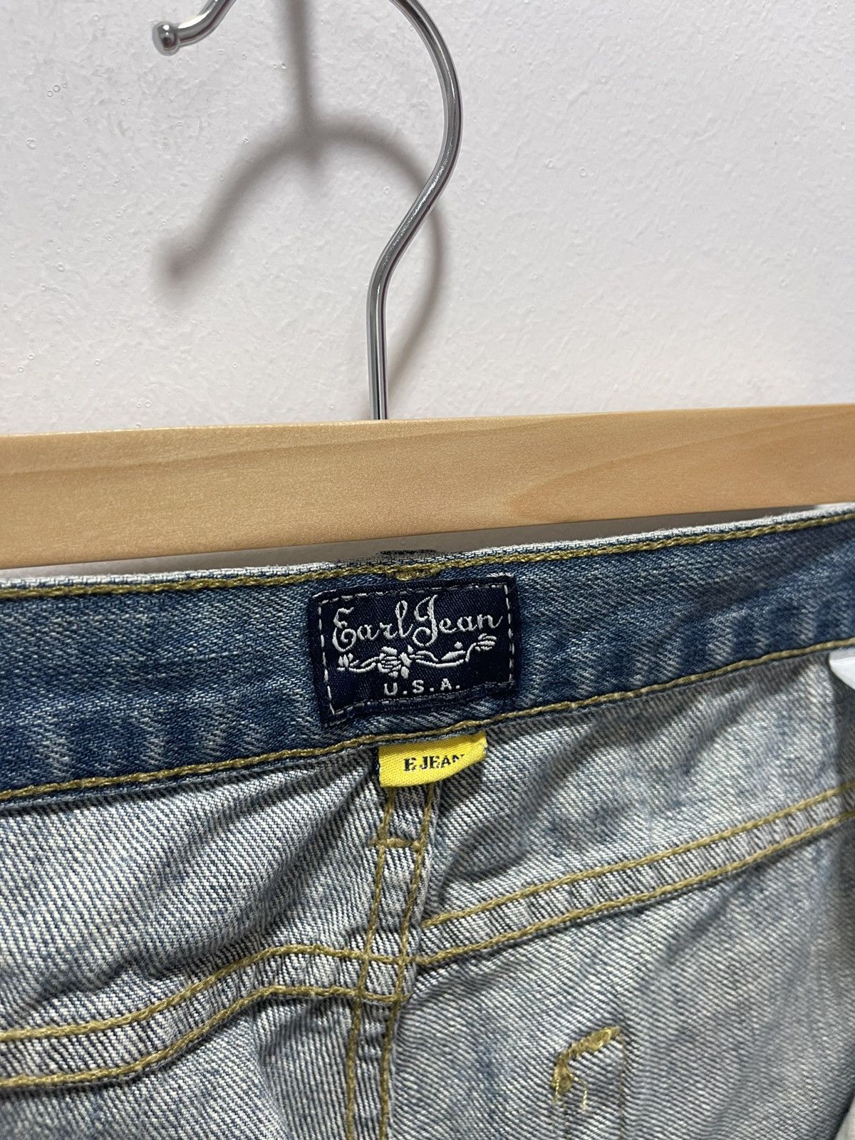 Earl Jeans VINTAGE EARL JEAN RIPS WASHED BLUE DISTRESSED DENIM Size US 30 / EU 46 - 16 Thumbnail
