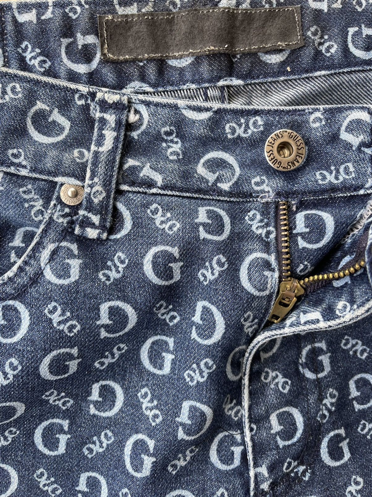 Guess Vintage 90s Guess jeans full print Size US 32 / EU 48 - 7 Thumbnail