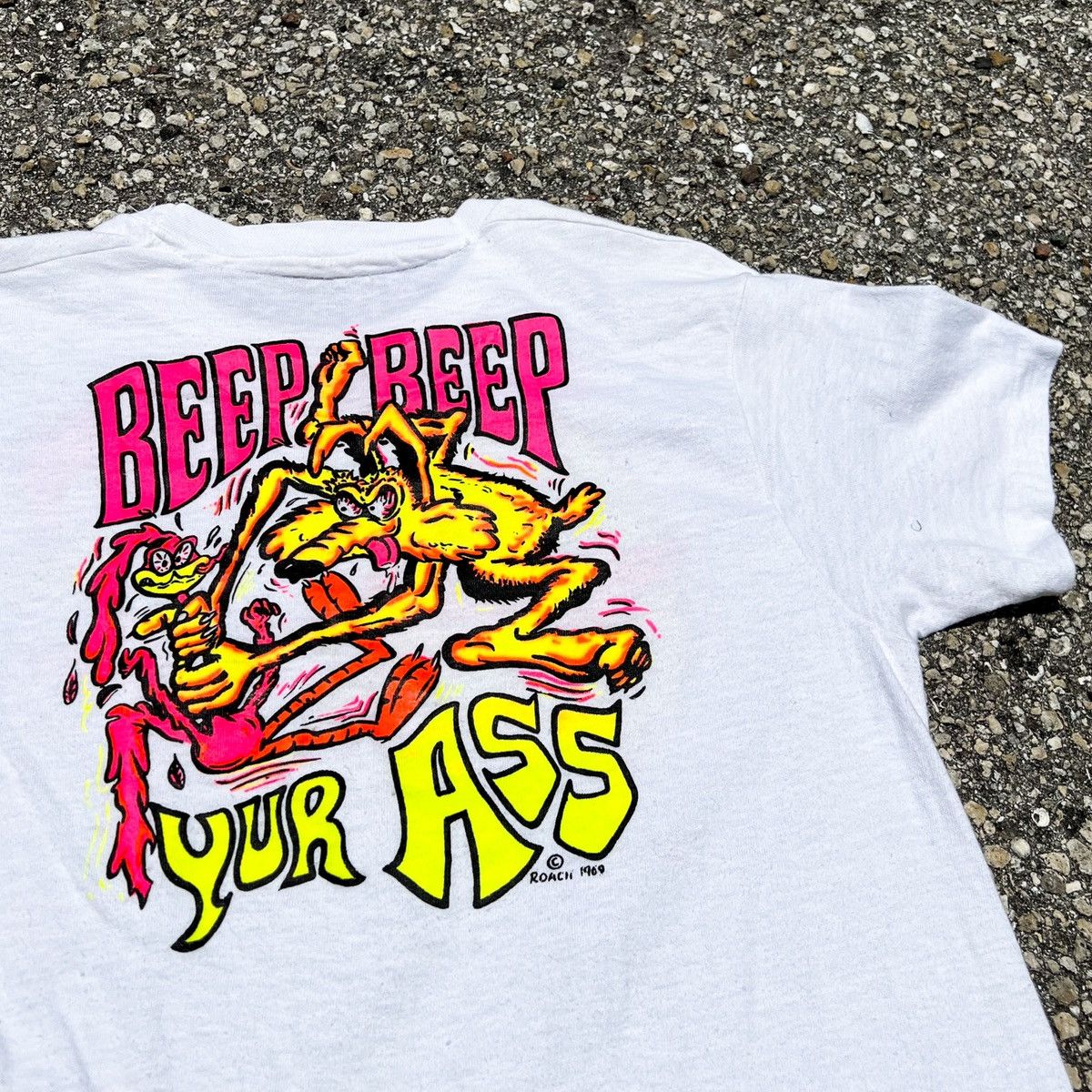 Vintage Vintage 1969 Roach “Beep Beep” Looney Tunes Roadrunner Tee Size US S / EU 44-46 / 1 - 2 Thumbnail