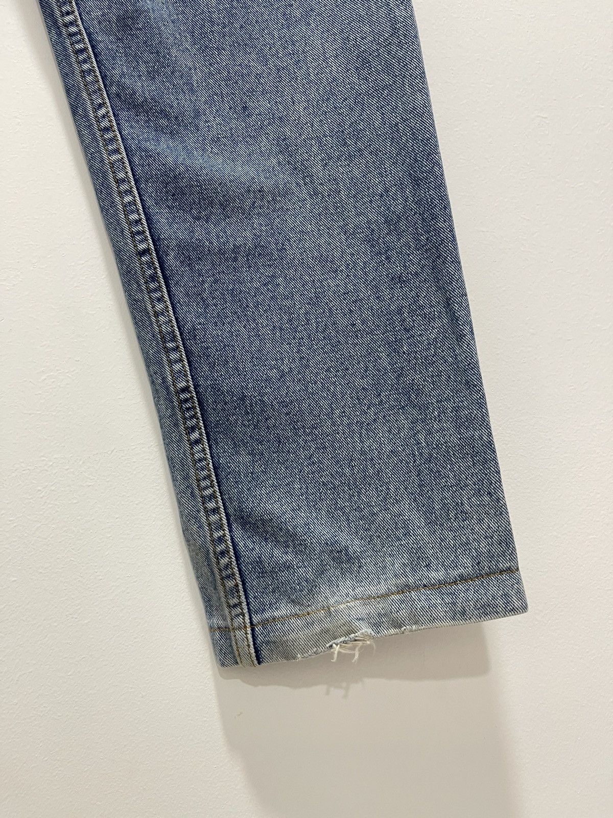 Burberry × Vintage BURBERRY TAPPERED DISTRESSED DENIM JEANS Size 26" / US 2 / IT 38 - 5 Thumbnail