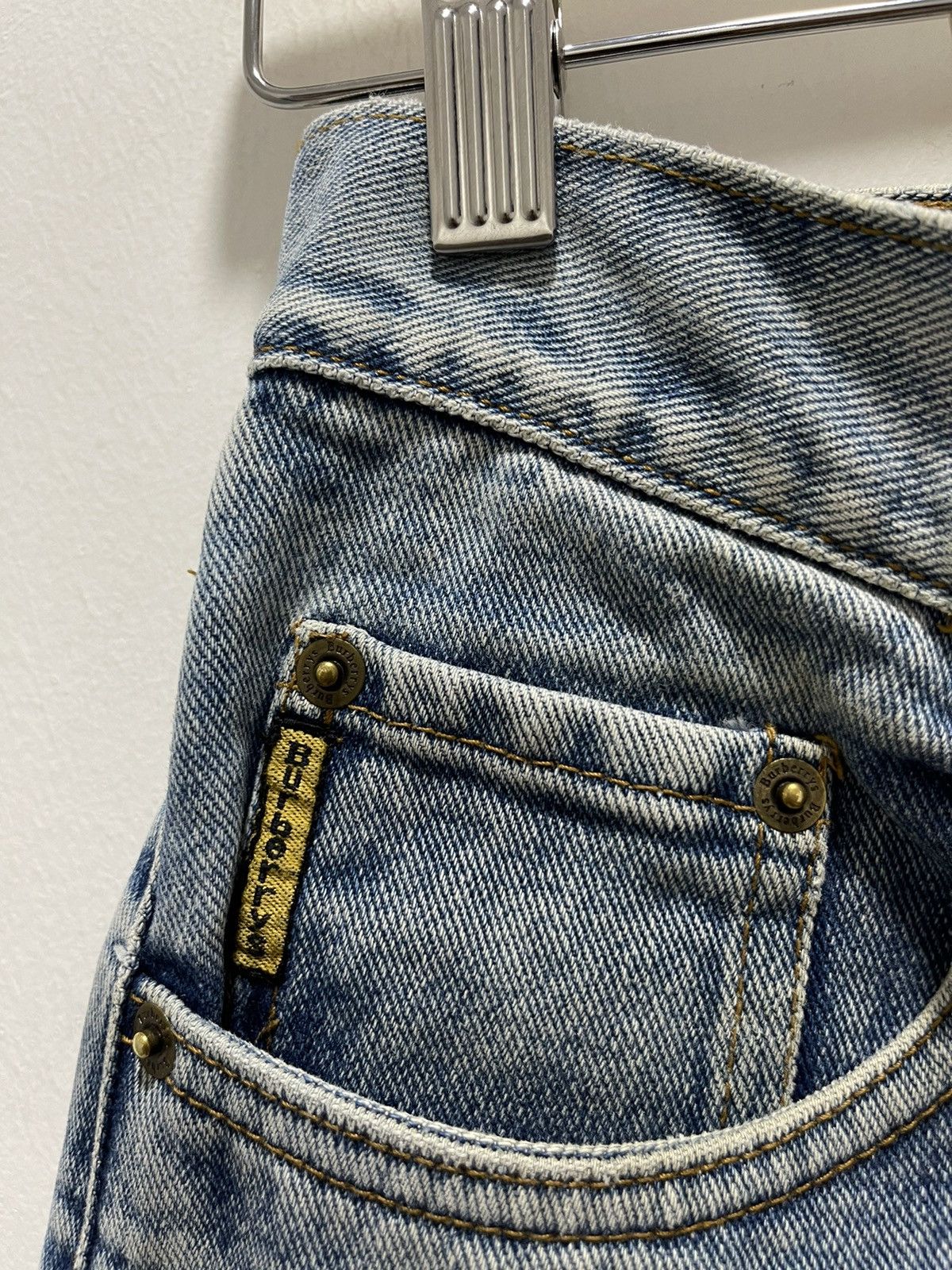 Burberry × Vintage BURBERRY TAPPERED DISTRESSED DENIM JEANS Size 26" / US 2 / IT 38 - 16 Thumbnail