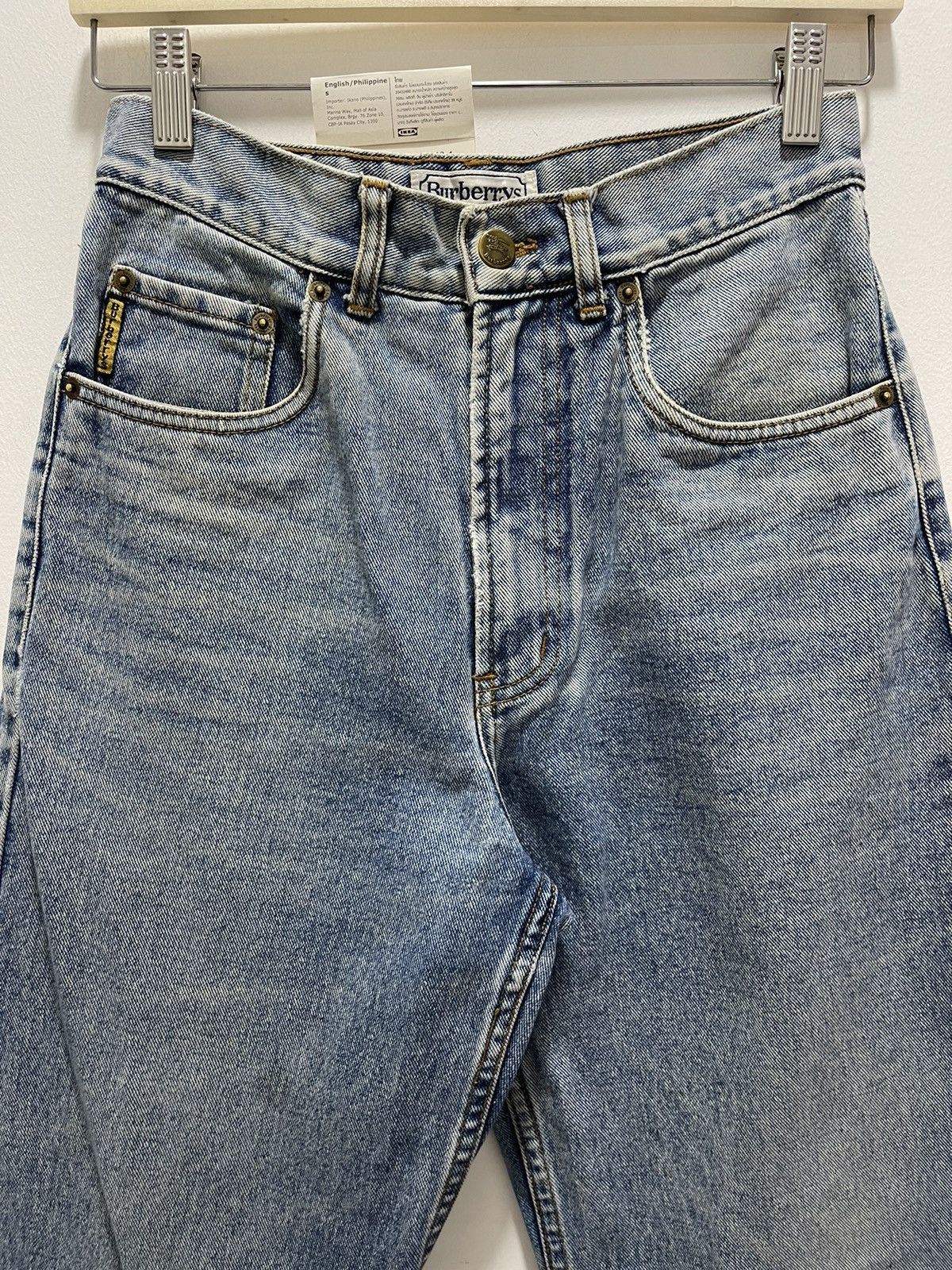 Burberry × Vintage BURBERRY TAPPERED DISTRESSED DENIM JEANS Size 26" / US 2 / IT 38 - 10 Thumbnail