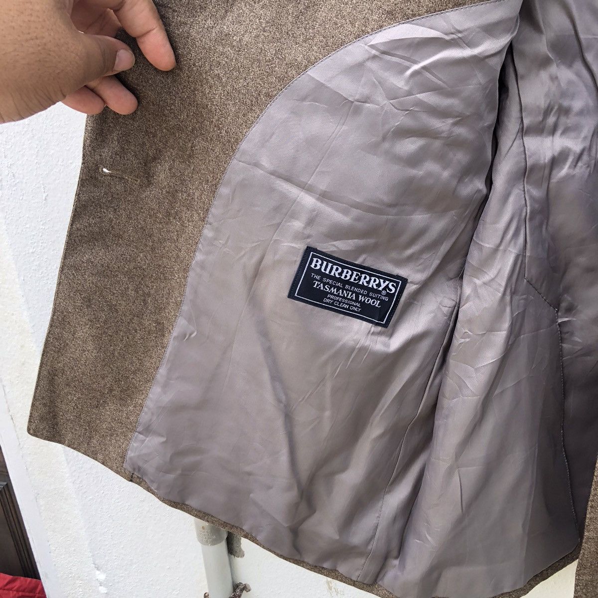 Burberry BURBERRY CASUAL COAT RARE DESIGN TASMANIA WOOL Size US M / EU 48-50 / 2 - 8 Thumbnail