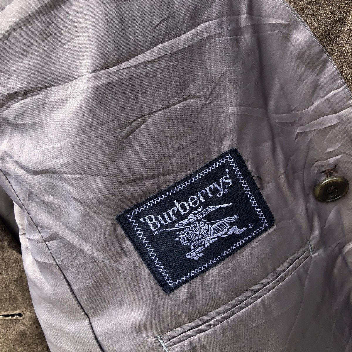 Burberry BURBERRY CASUAL COAT RARE DESIGN TASMANIA WOOL Size US M / EU 48-50 / 2 - 7 Thumbnail