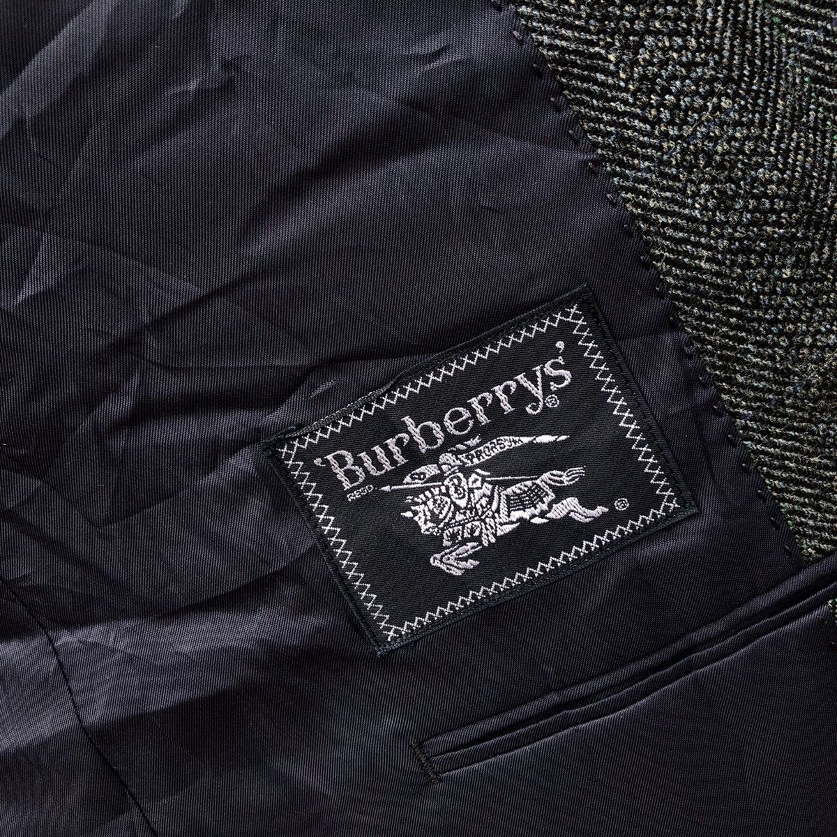 Burberry VINTAGE HERRINGBONE BURBERRY WOOL CASUAL COAT Size US M / EU 48-50 / 2 - 8 Thumbnail