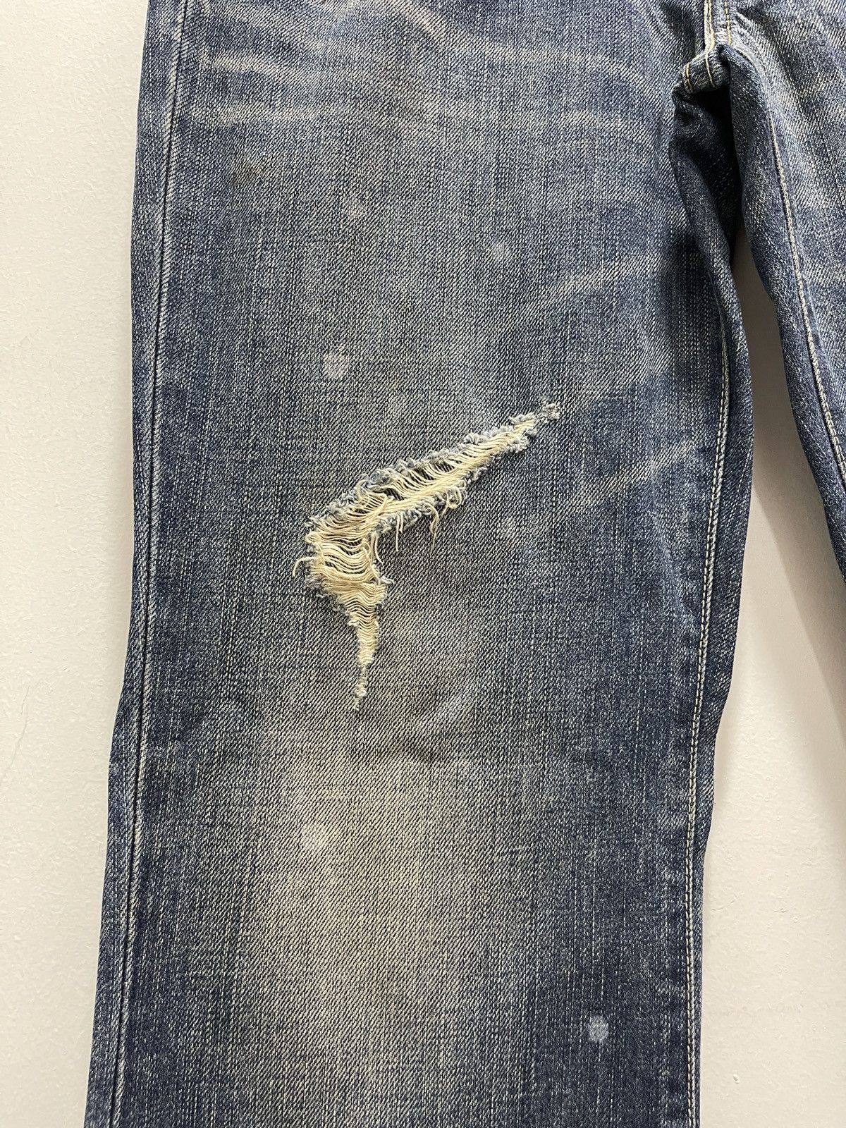 Levi's × Levi's Vintage Clothing × Vintage LEVIS 708 SPLATTERED PAINT NON SELVEDGE DISTRESSED JEANS Size US 31 - 12 Thumbnail