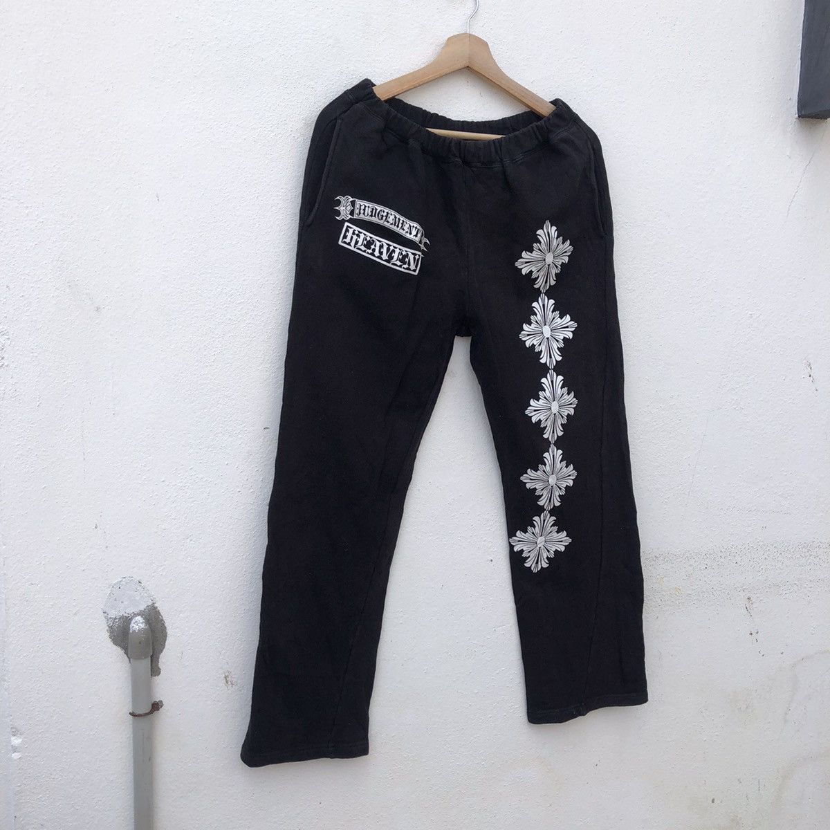 Japanese Brand 🔥VINTAGE SWEATPANTS JOGGER BAGGY OVERSIZED CROSS BIG LOGO Size US 30 / EU 46 - 2 Thumbnail