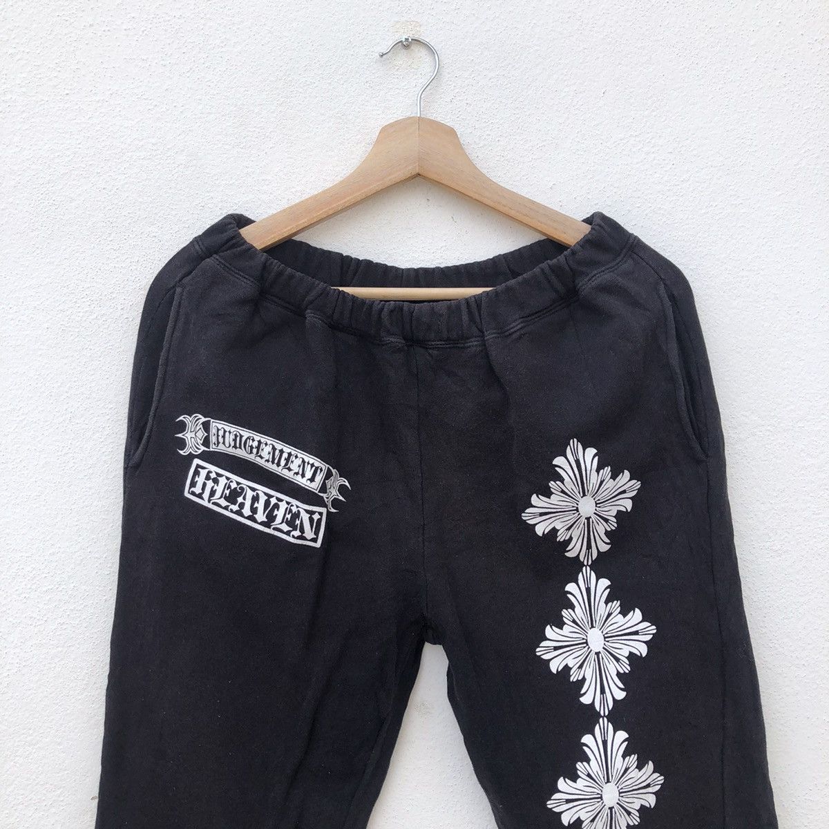 Japanese Brand 🔥VINTAGE SWEATPANTS JOGGER BAGGY OVERSIZED CROSS BIG LOGO Size US 30 / EU 46 - 3 Thumbnail