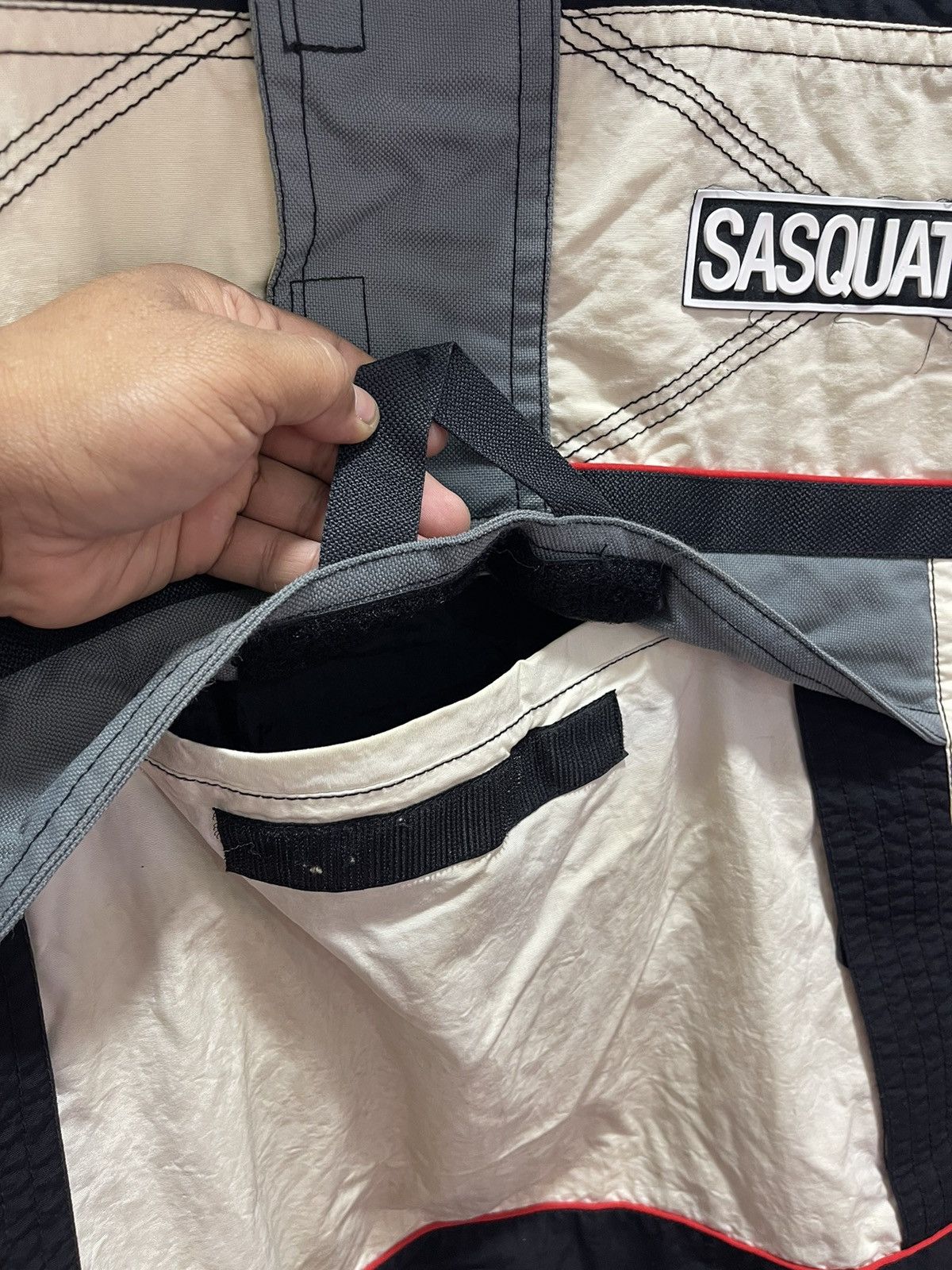 Sasquatchfabrix × Vintage VINTAGE SASQUATCH SKI DESIGN BOMBER JACKET DISTRESSED Size US L / EU 52-54 / 3 - 6 Thumbnail