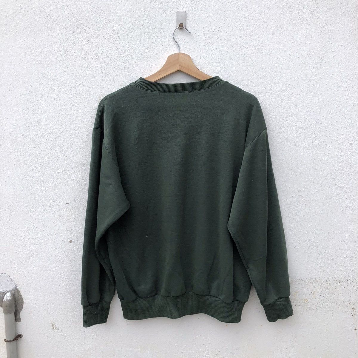 Japanese Brand VINTAGE EMBROIDERED LOGO SWEATSHIRT BIG LOGO Size US M / EU 48-50 / 2 - 7 Thumbnail