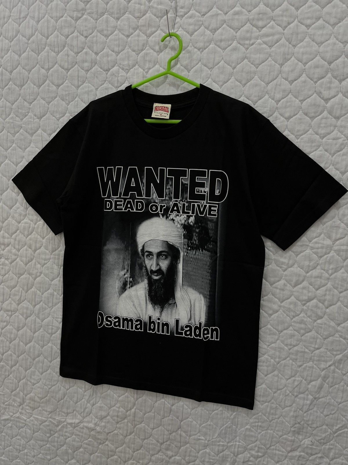 Vintage E. VINTAGE OSAMA LADEN (WANTED DEAD OR ALIVE) Size US M / EU 48-50 / 2 - 3 Thumbnail