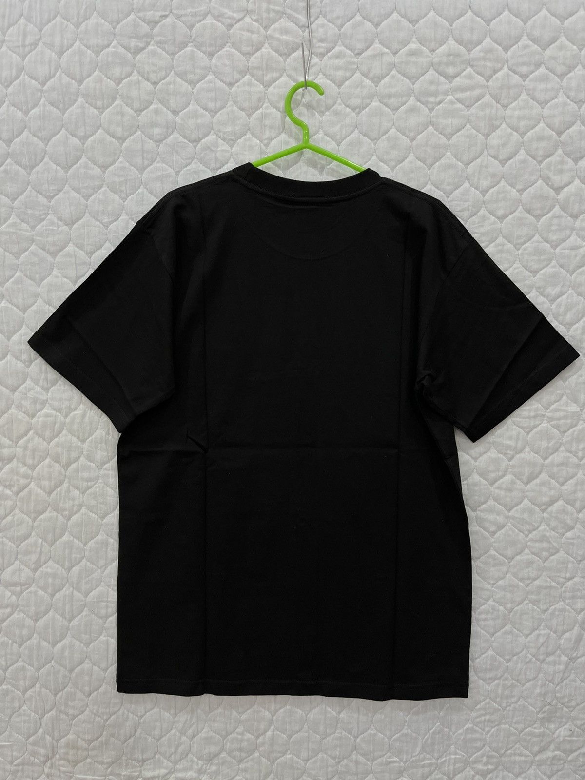 Vintage E. VINTAGE OSAMA LADEN (WANTED DEAD OR ALIVE) Size US M / EU 48-50 / 2 - 4 Thumbnail