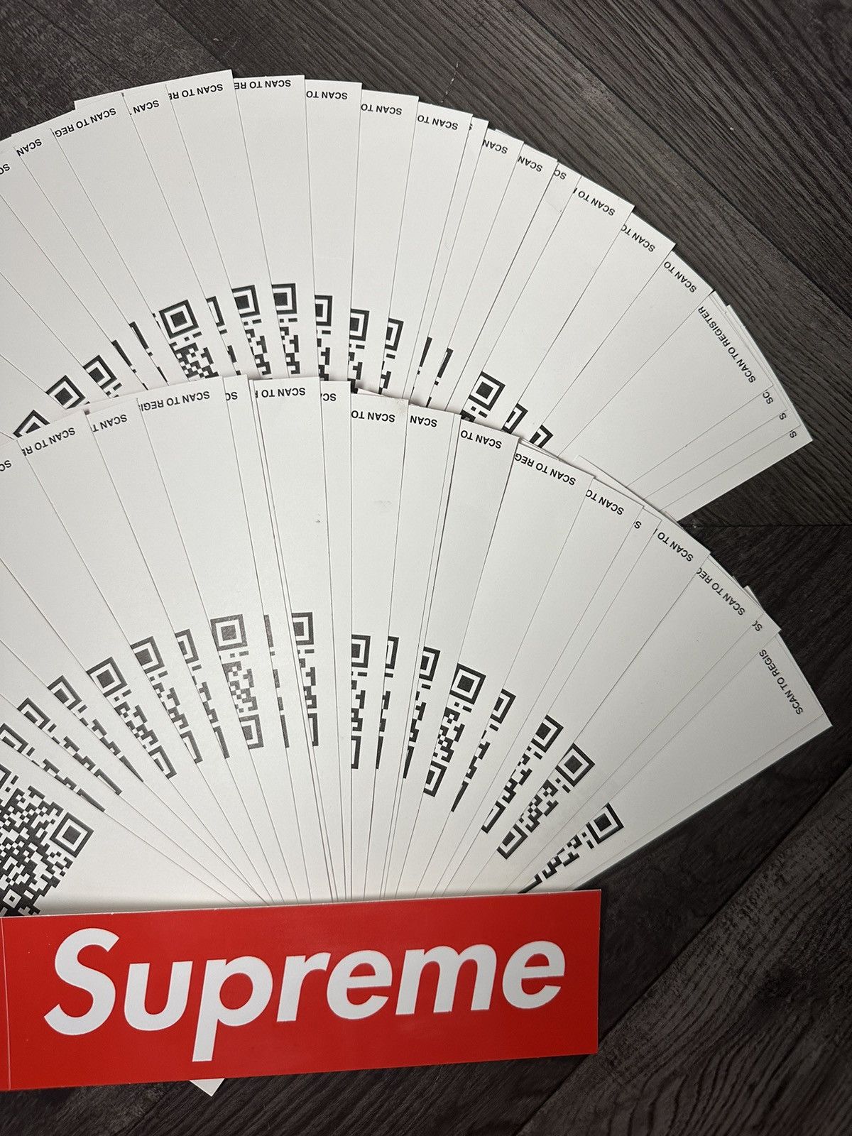 Supreme Supreme QR Code Vote Red Box Logo Stickers (50 Count) Size ONE SIZE - 4 Thumbnail