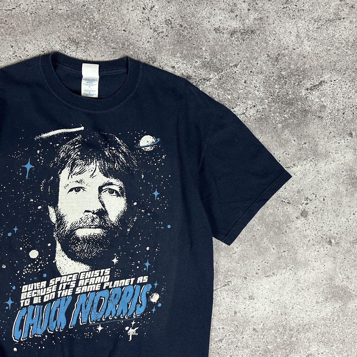 Vintage Vintage 00s Chuck Norris Planet Humor tee Movie Artist Y2K Size US M / EU 48-50 / 2 - 2 Thumbnail