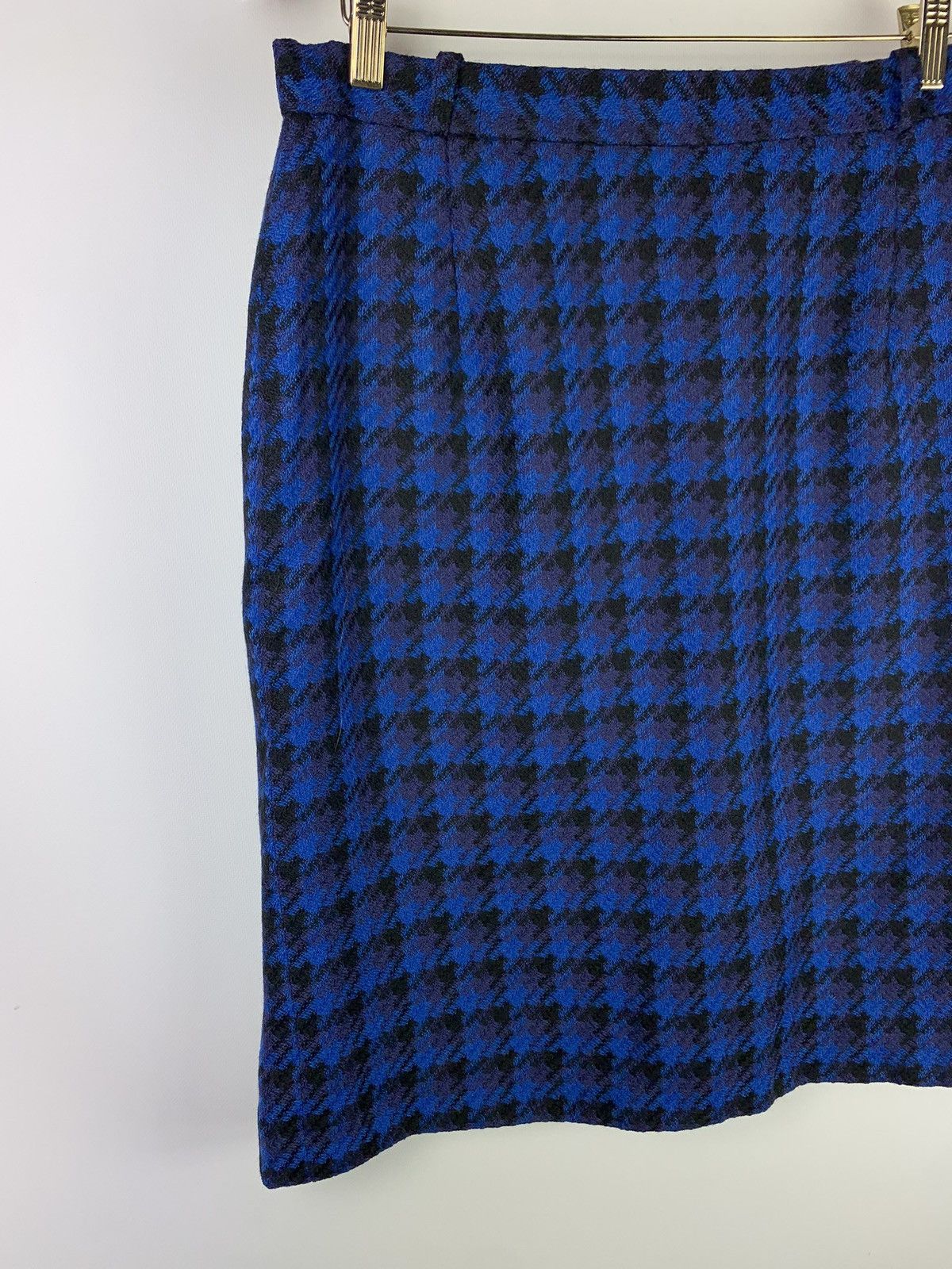 Vintage Givenchy En Plus women’s vintage wool tweed skirt size 42 Size 28" / US 6 / IT 42 - 3 Thumbnail