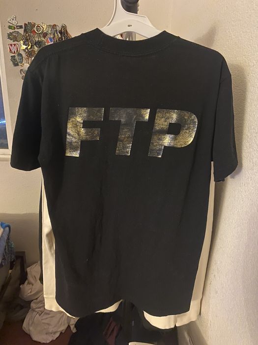 Supreme store ftp tee