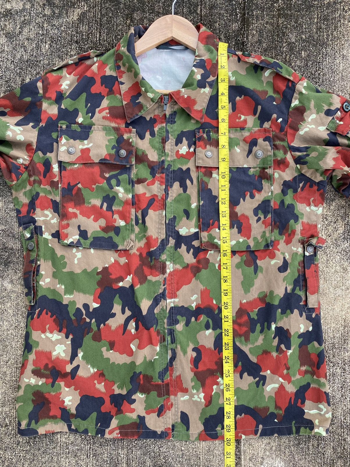 Other Vintage Swiss Army Jacket / Vintage Camo Military Jacket Size US L / EU 52-54 / 3 - 11 Thumbnail