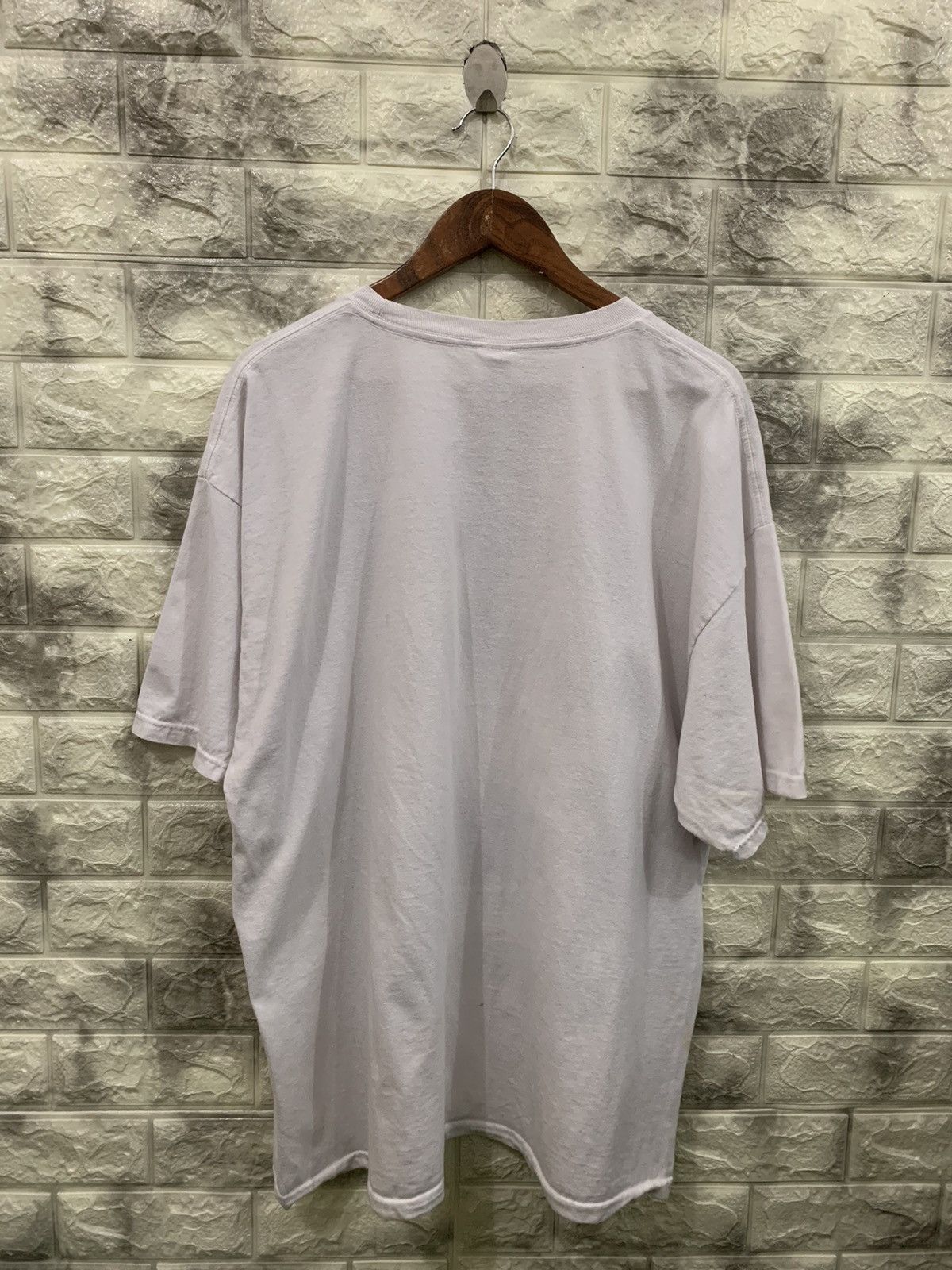 Vintage Vintage Popular Diamond World T-Shirt Size US XXL / EU 58 / 5 - 6 Thumbnail