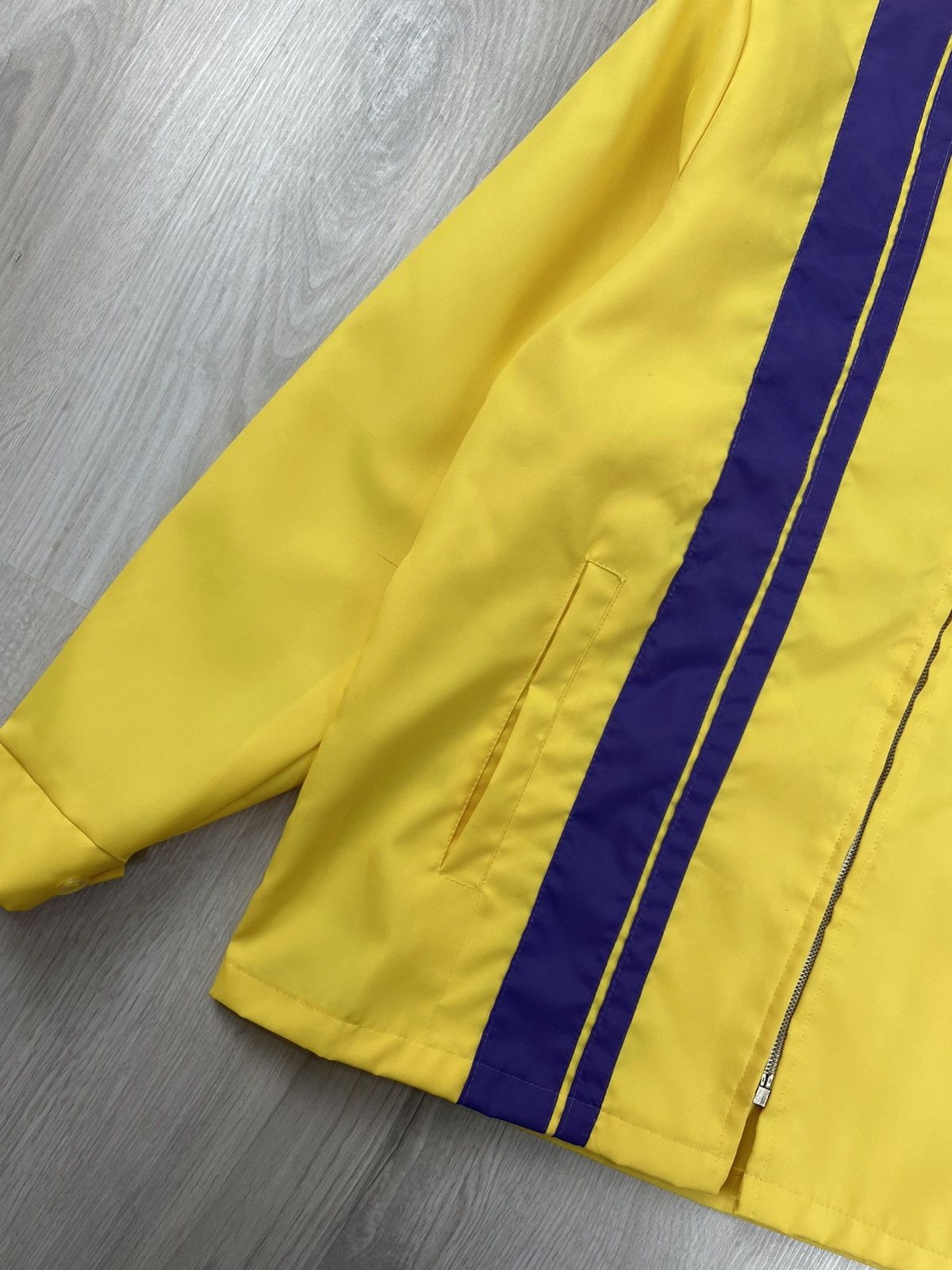 Japanese Brand × Vintage Very Rare Vintage Wynn’s Official Racing Jacket Size US S / EU 44-46 / 1 - 4 Thumbnail