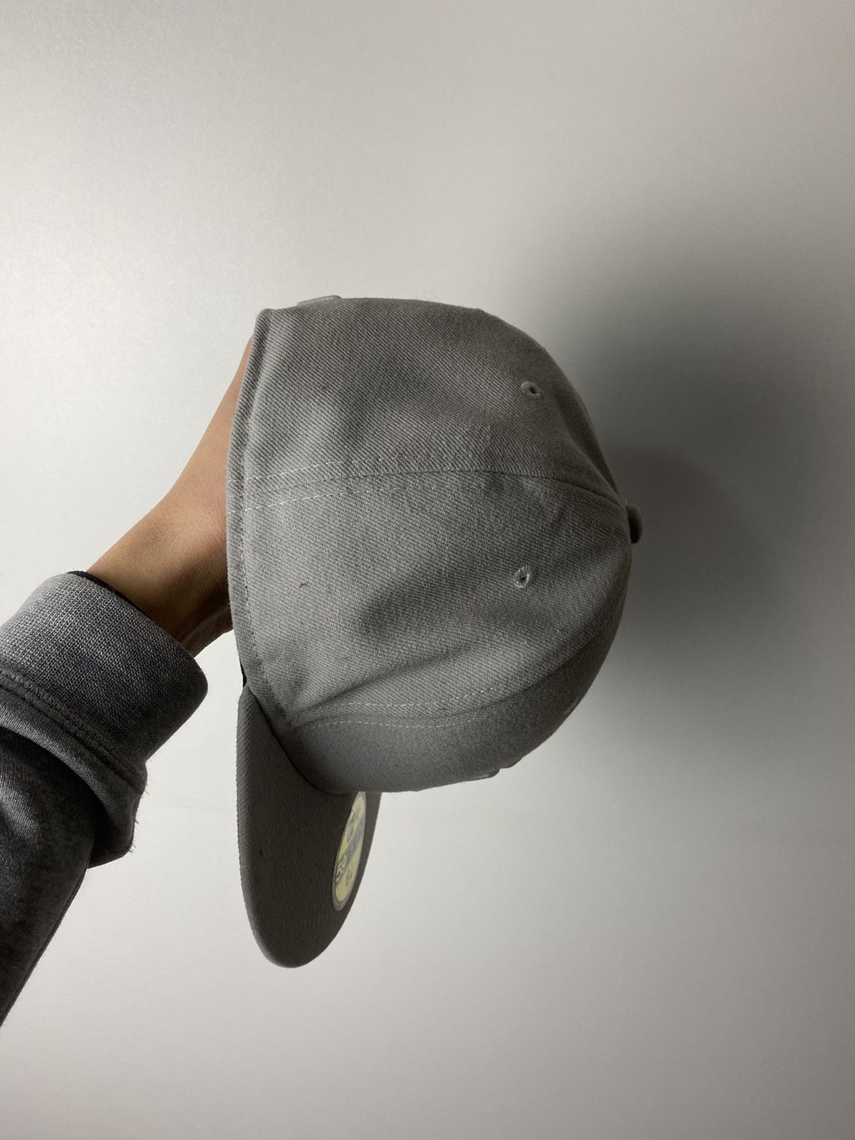 New Era × Vintage New Era vintage hats size OS Size ONE SIZE - 2 Thumbnail