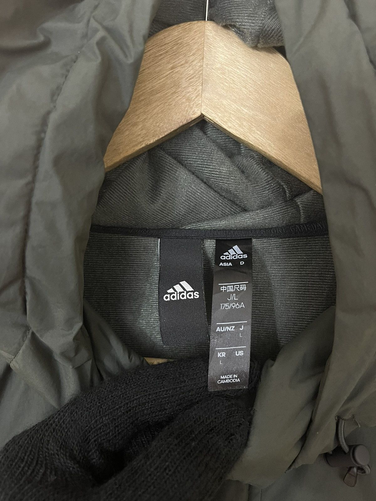 Adidas Adidas jacket outwear jacket hoodie Size US L / EU 52-54 / 3 - 9 Thumbnail