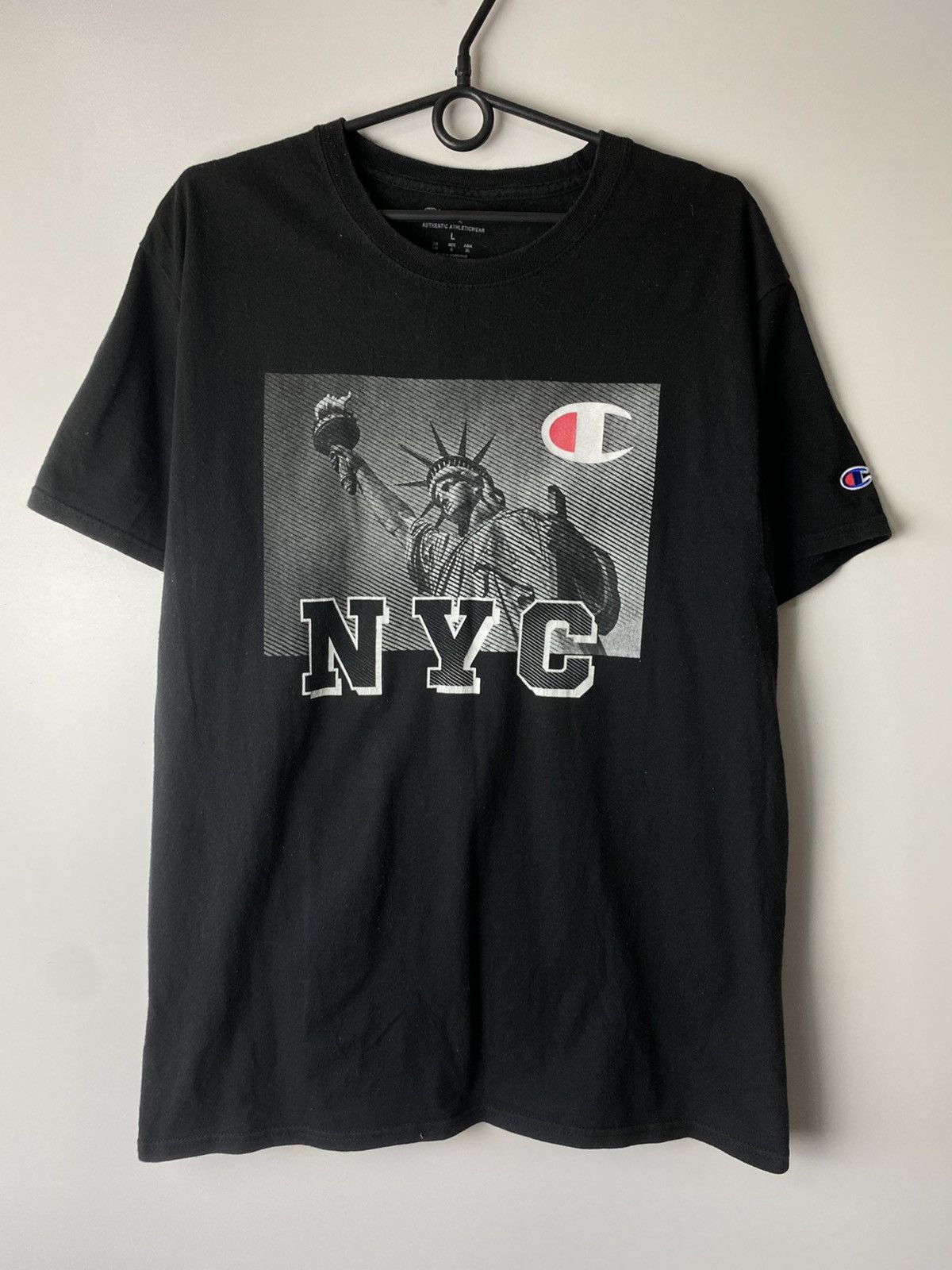 Champion Champion NYC vintage t-shirts size L Size US L / EU 52-54 / 3 - 1 Thumbnail