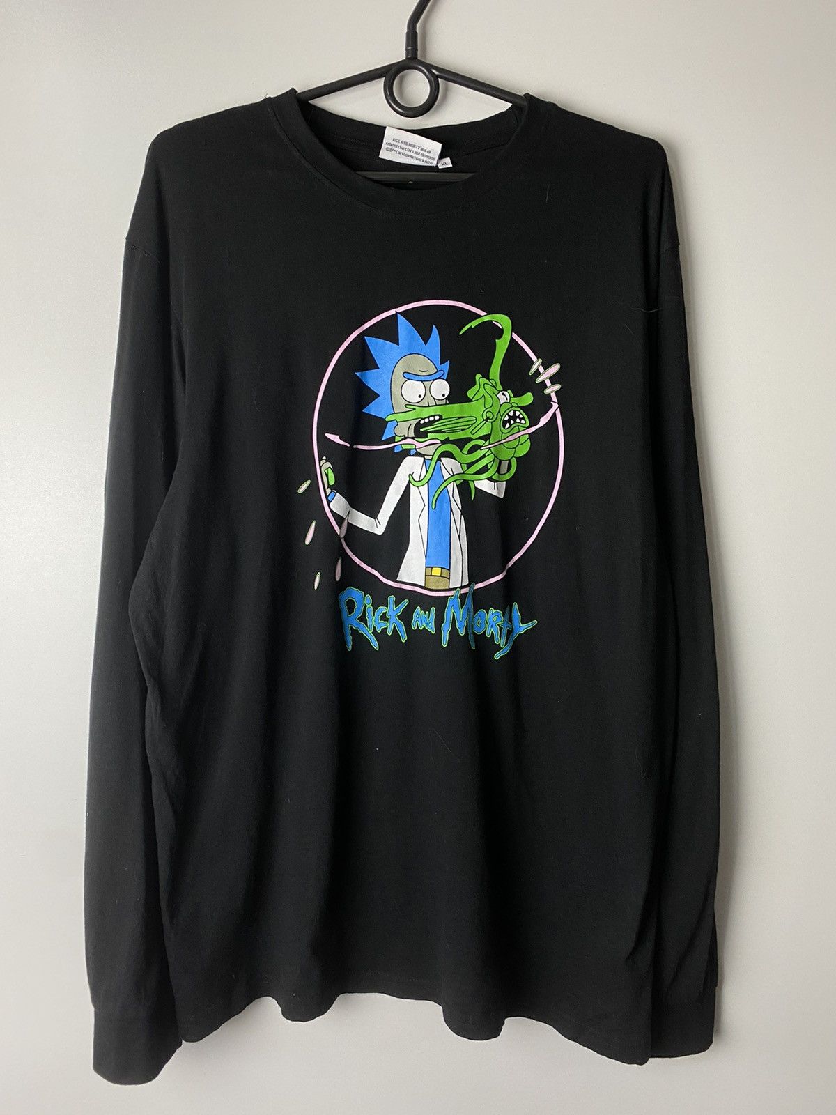 Vintage Rick and Morty vintage long sleeve size XL Size US XL / EU 56 / 4 - 1 Thumbnail