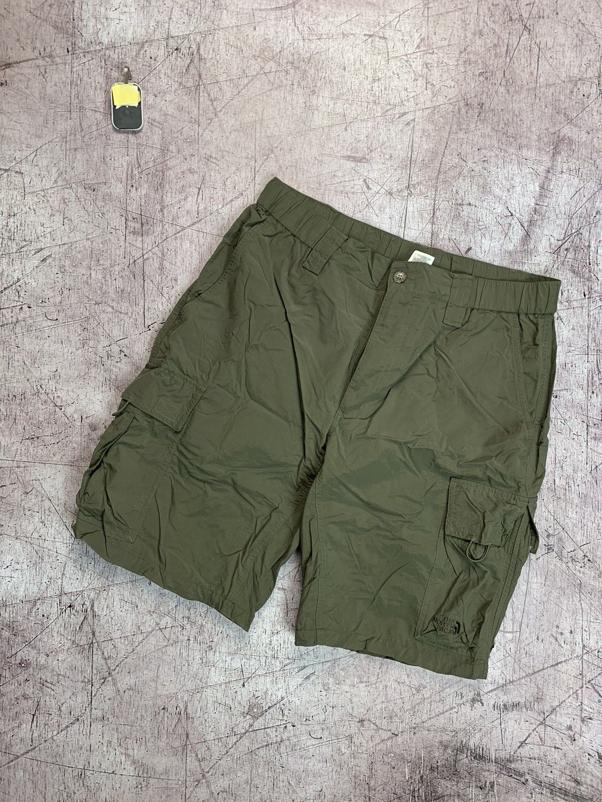 The North Face The North Face TNF Vintage Mens Cargo Shorts Y2K Size US 32 / EU 48 - 2 Thumbnail