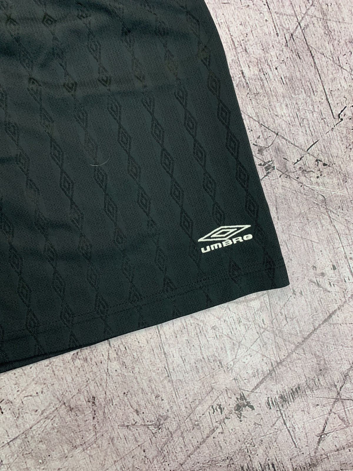 Umbro × Vintage Umbro Vintage Y2K Shorts Size US 34 / EU 50 - 3 Thumbnail