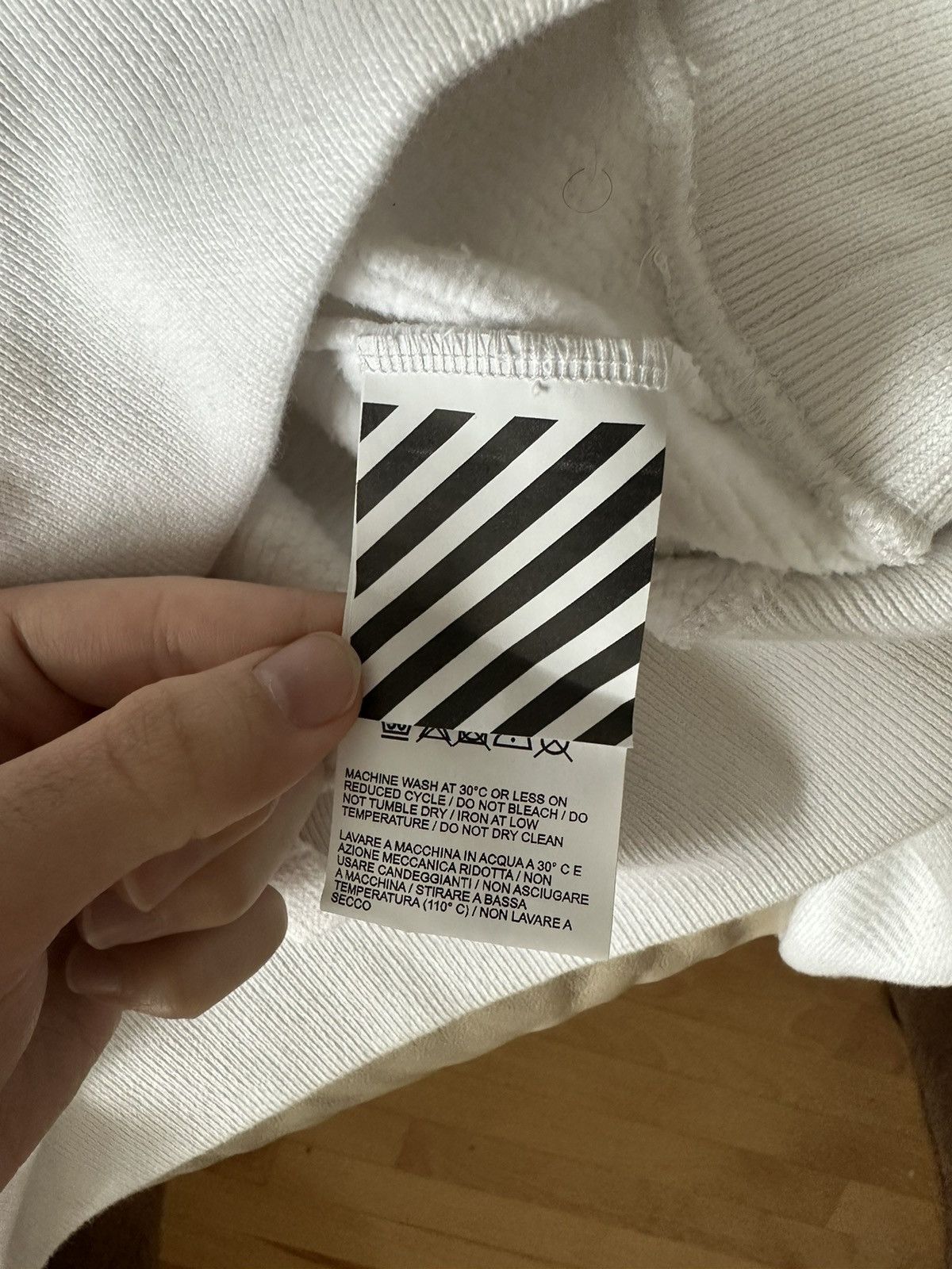 Off-White Off-White White/Green Hoodie (FW19) Size US S / EU 44-46 / 1 - 6 Thumbnail