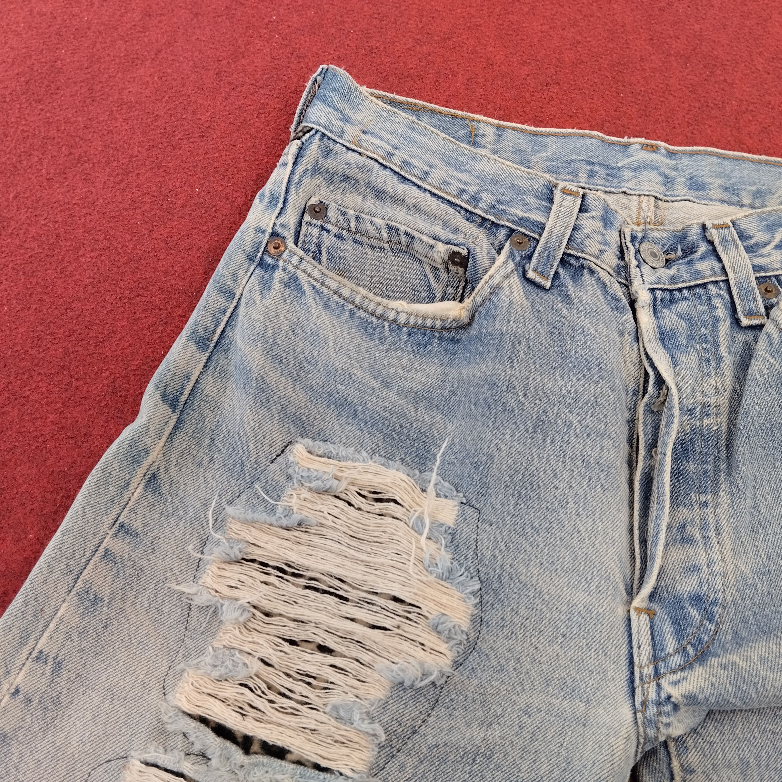Levi's 501 Distressed Kurt Cobain Denim Pants