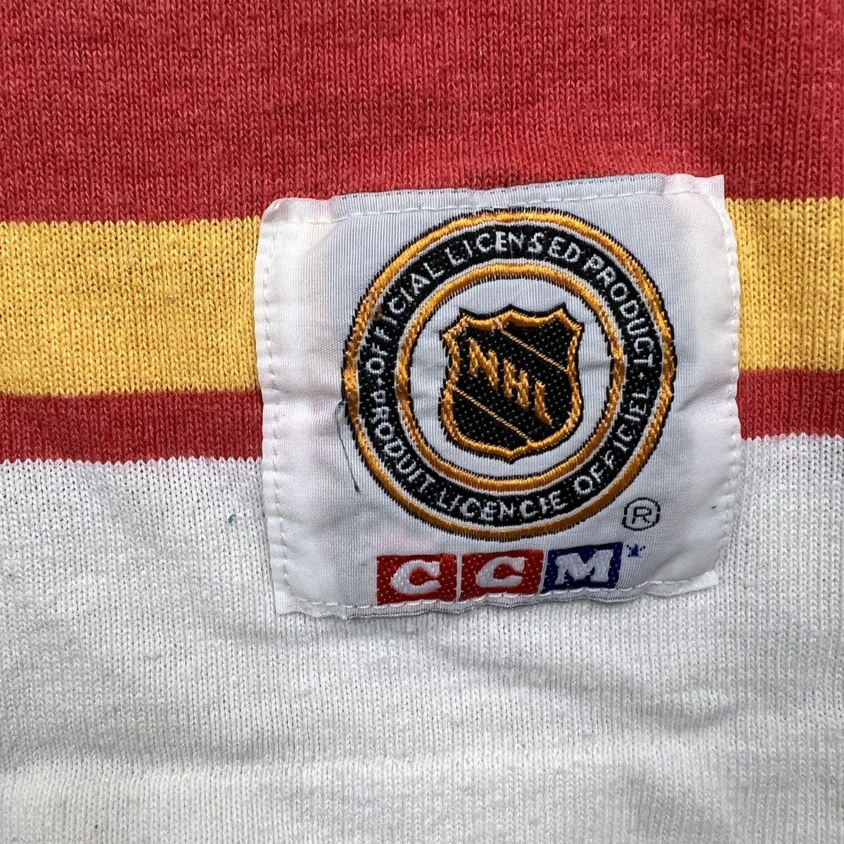 Ccm Vintage 80s CCM Calgary Flames Hockey Jersey Stitched NHL Size US L / EU 52-54 / 3 - 3 Thumbnail
