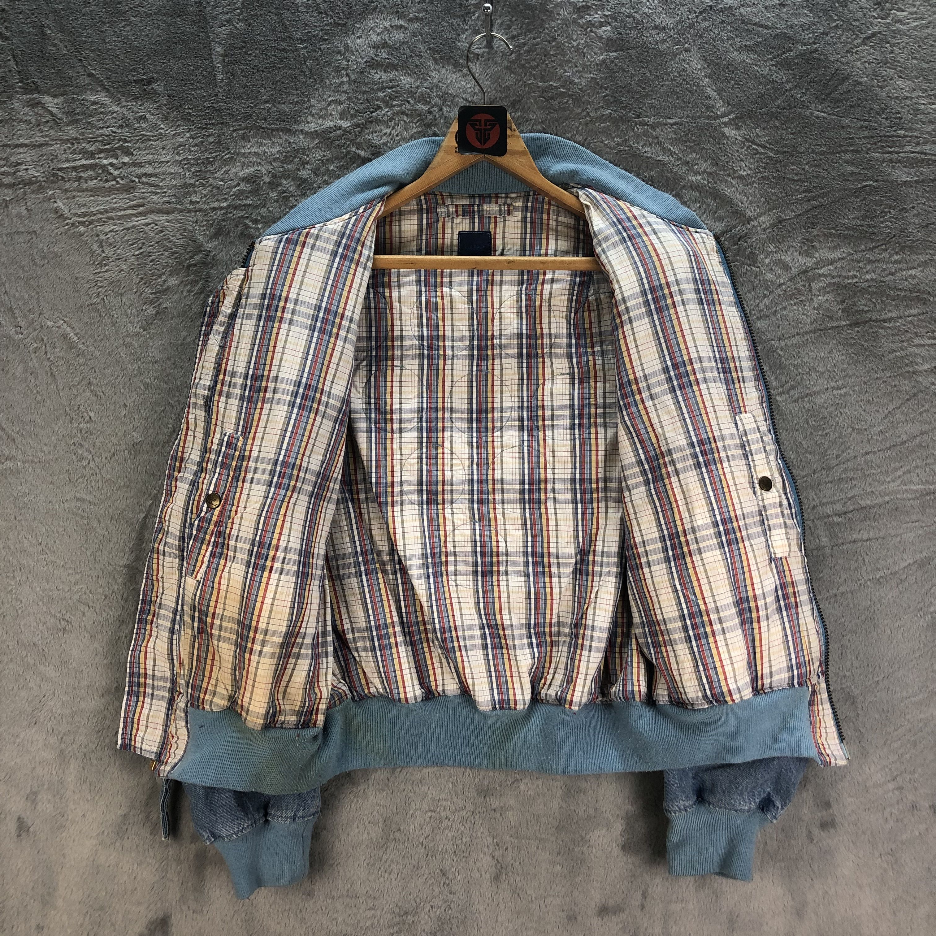 Karl Helmut VINTAGE TRASHED KARL HELMUT DENIM BOMBERS #6546-72 Size US M / EU 48-50 / 2 - 12 Thumbnail