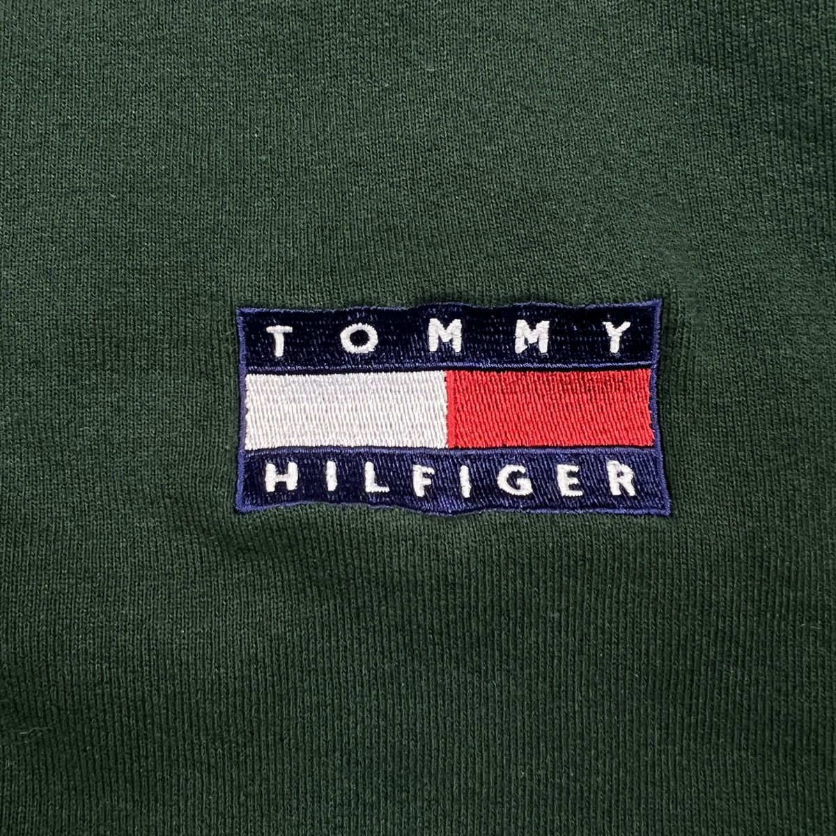 Tommy Hilfiger Vintage 90s Tommy Hilfiger Sweatshirt Tommy Flag Pullover Size US M / EU 48-50 / 2 - 2 Thumbnail