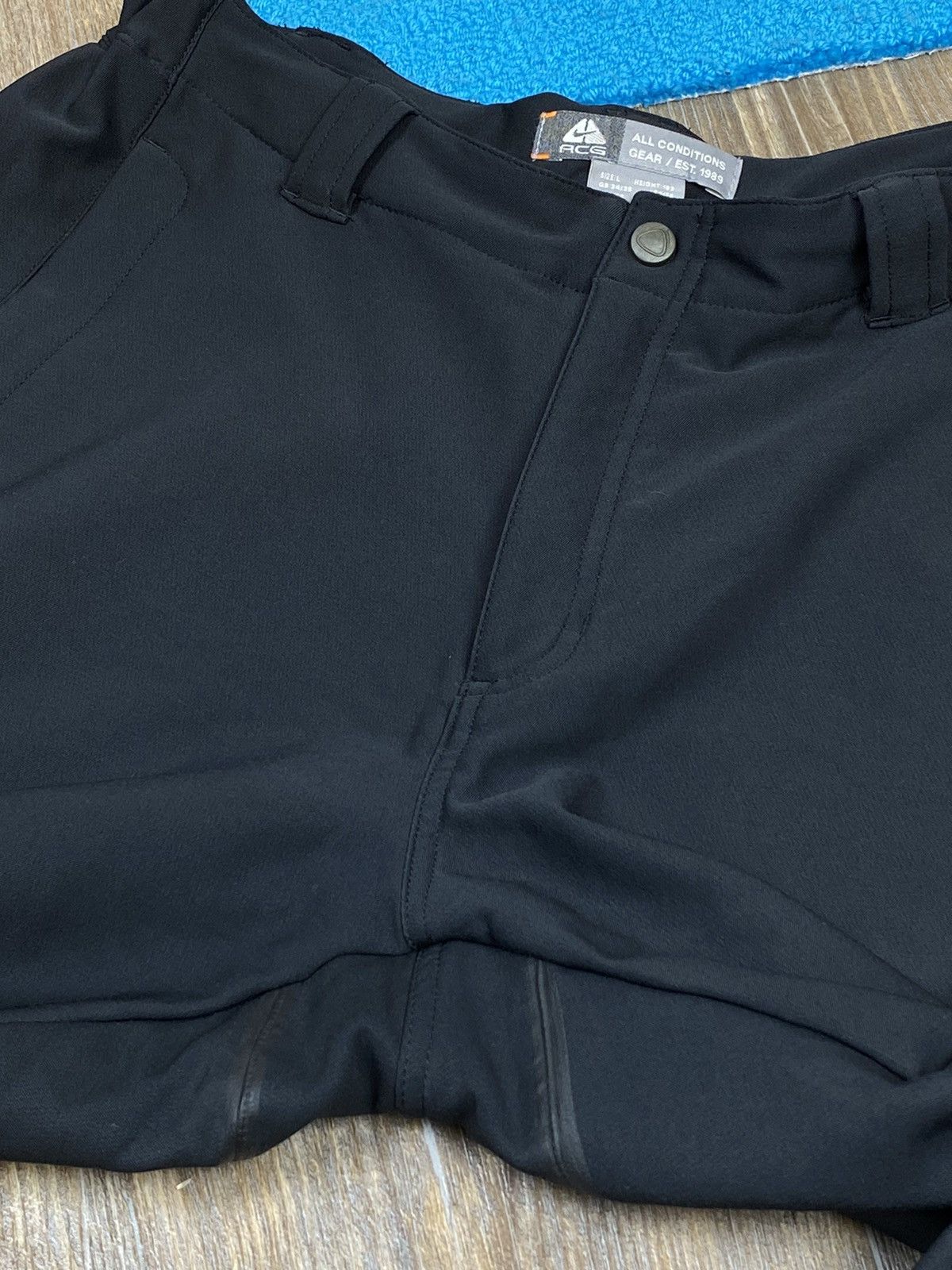 Nike × Nike ACG × Vintage Vintage Nike ACG gorpcore multi pocket black cargo pant Size US 34 / EU 50 - 14 Thumbnail