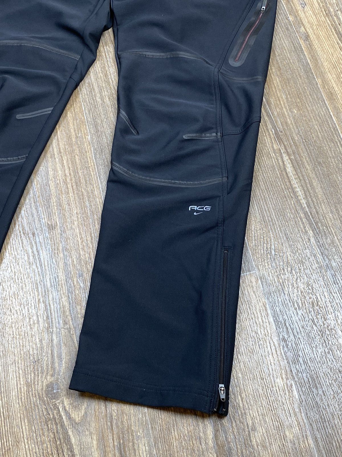 Nike × Nike ACG × Vintage Vintage Nike ACG gorpcore multi pocket black cargo pant Size US 34 / EU 50 - 2 Thumbnail