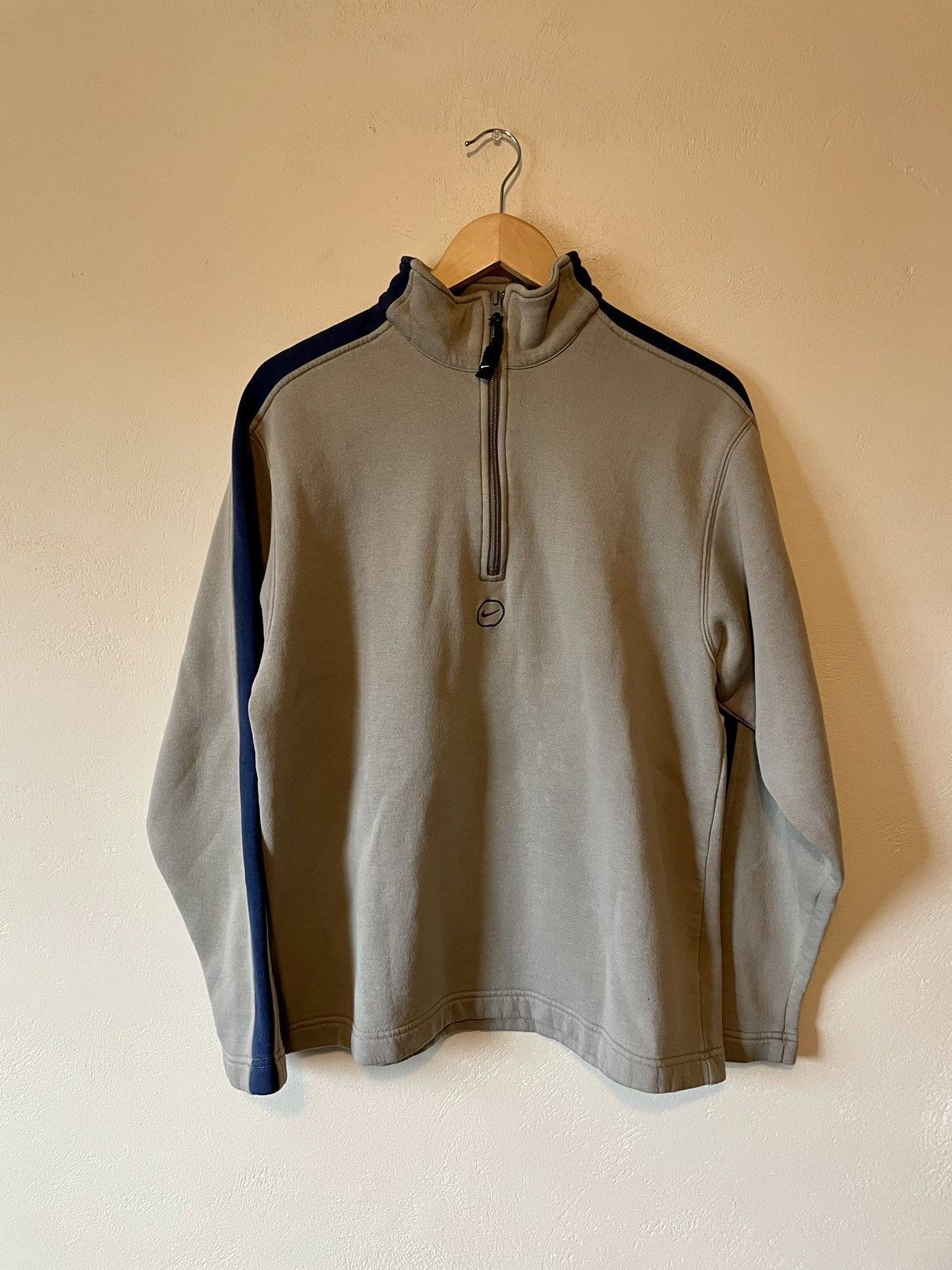 Y2K Nike center swoosh 1/4 zip sweatshirt