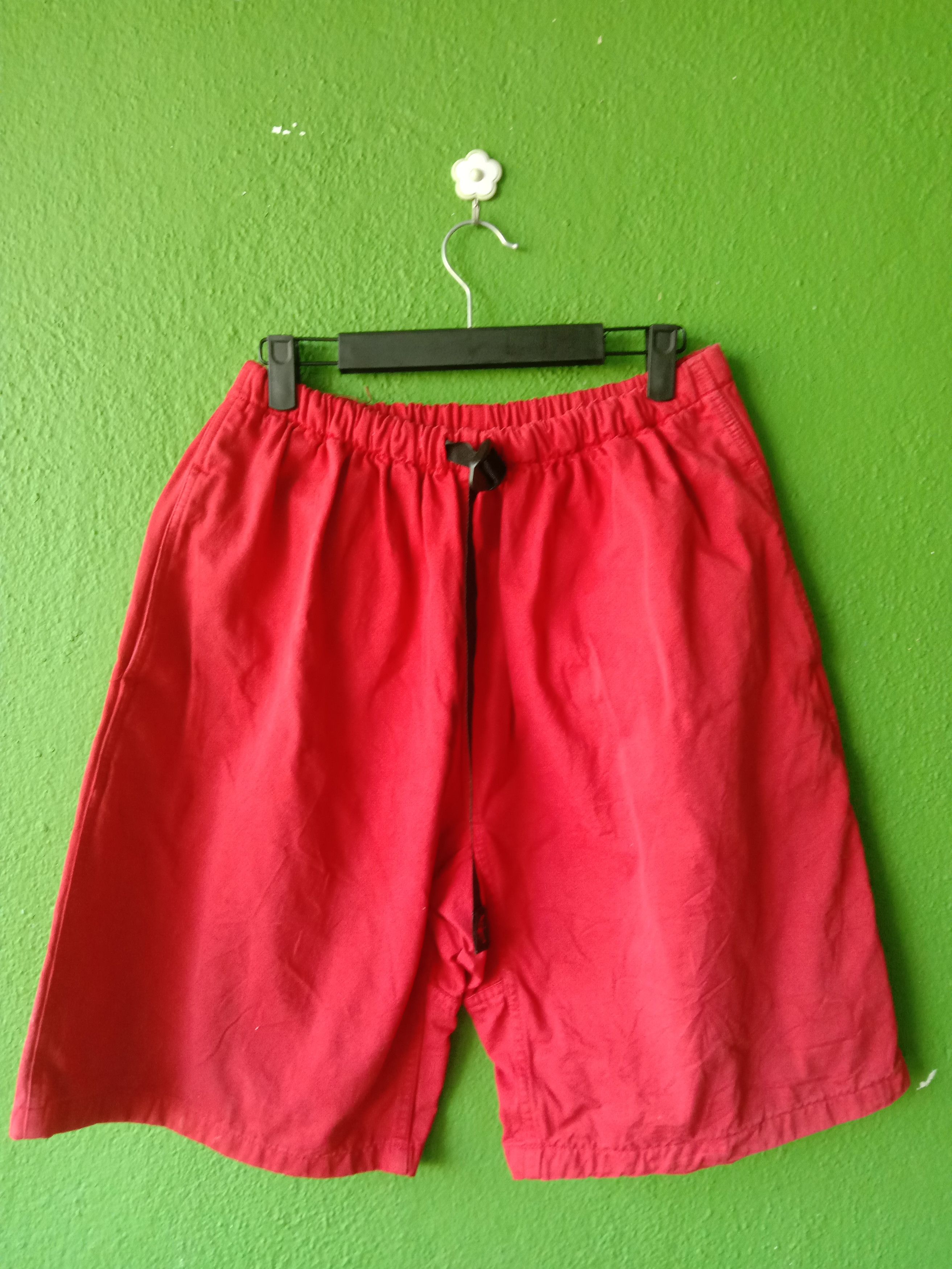Gramicci Gramicci red colour short pants Size US 32 / EU 48 - 1 Thumbnail